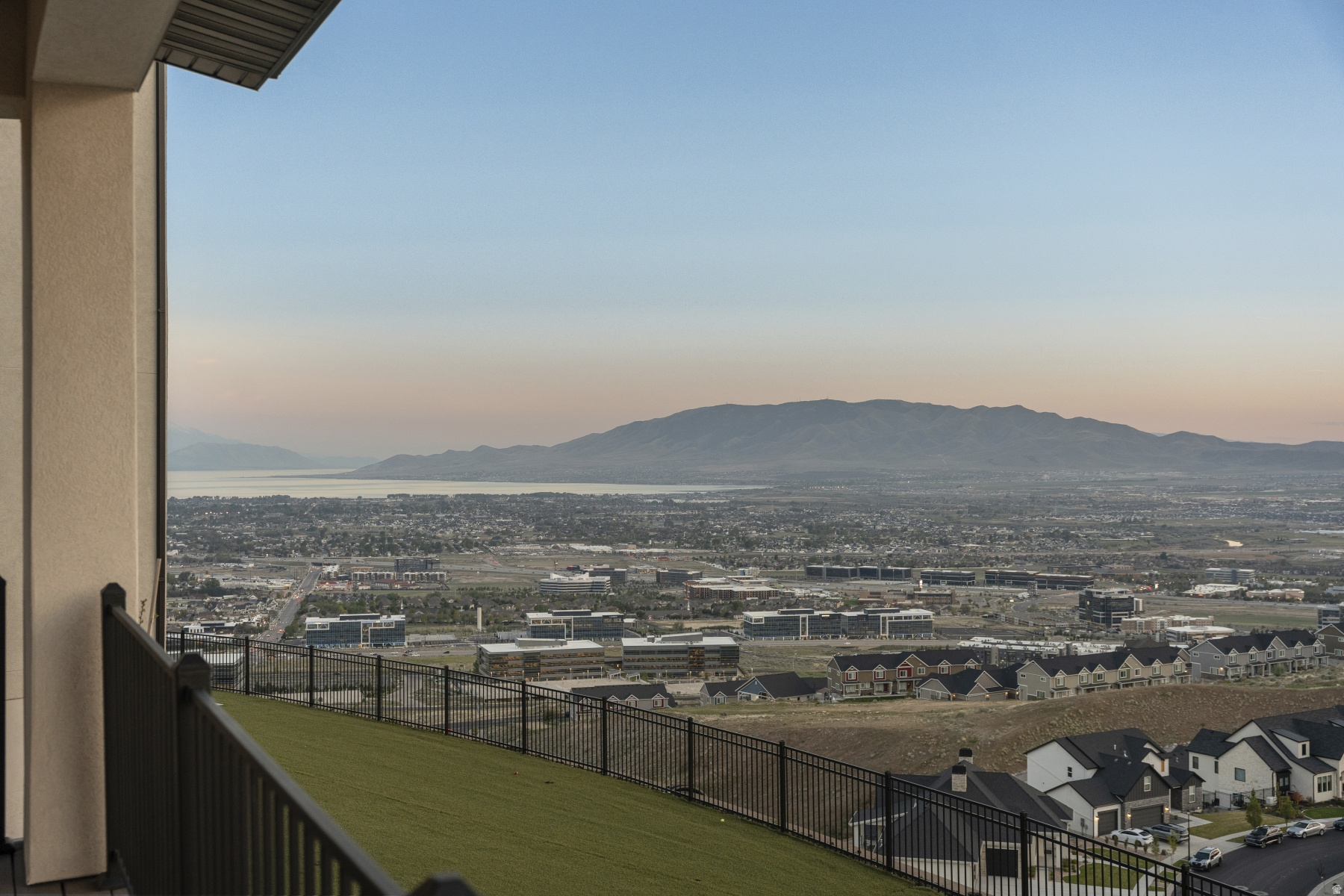 LAKEVIEW ESTATES - Residential