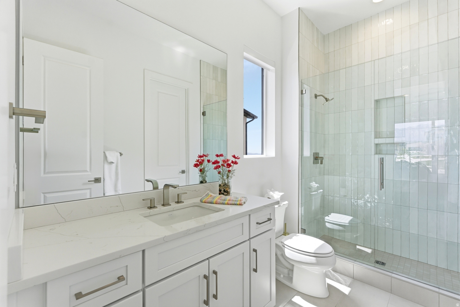 LAKEVIEW ESTATES - Residential