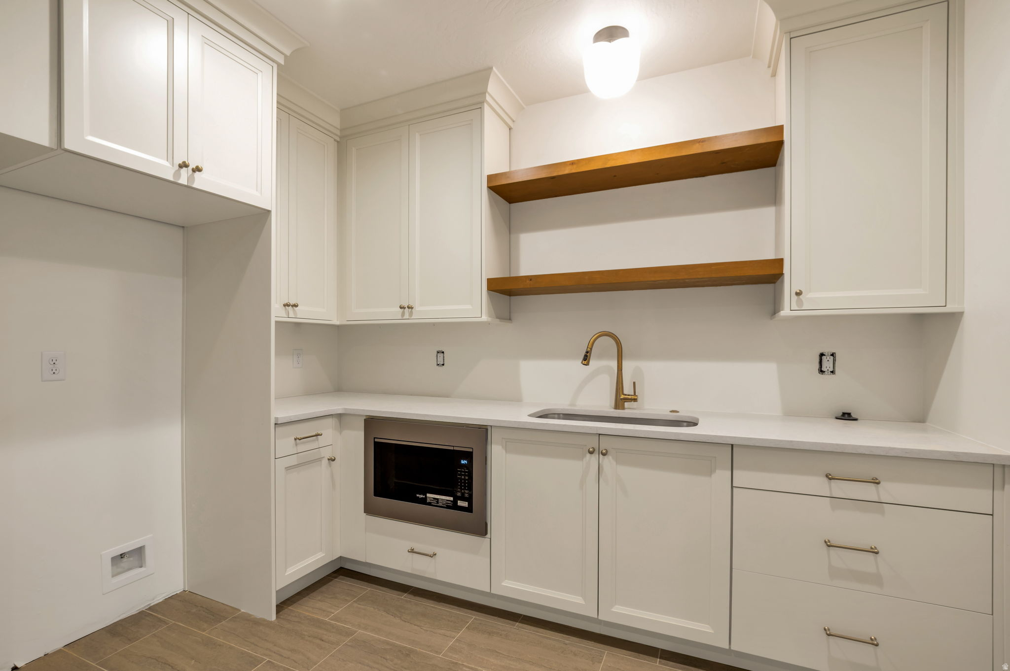 SUMMERHILL LANE - Residential