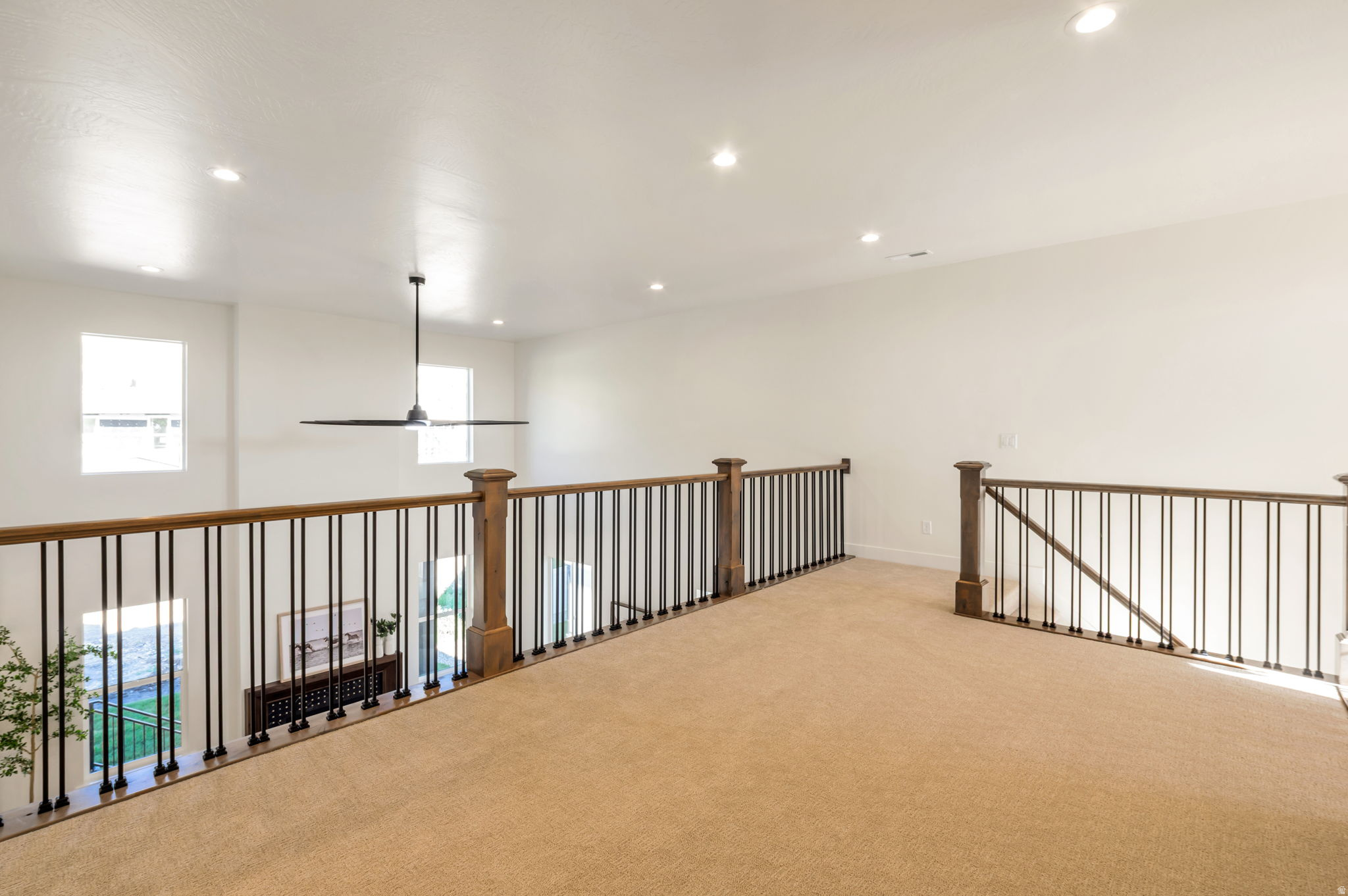 SUMMERHILL LANE - Residential