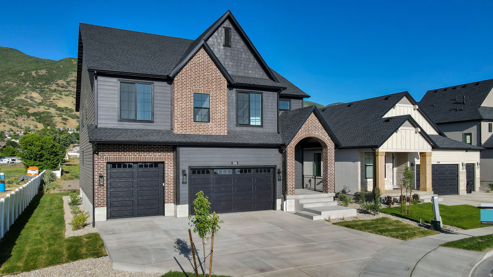SUMMERHILL LANE - Residential