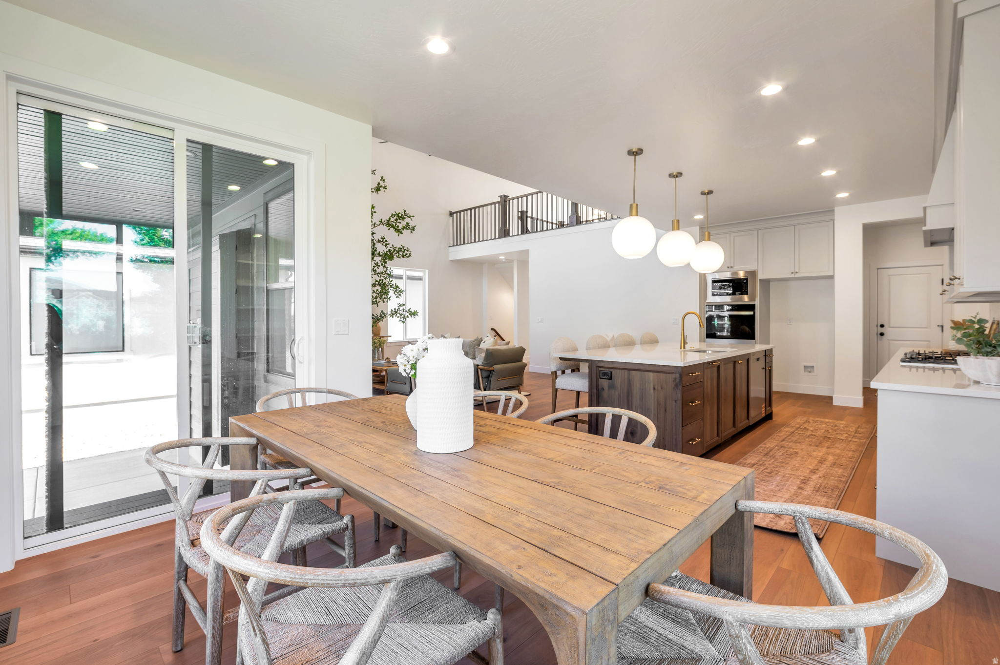 SUMMERHILL LANE - Residential
