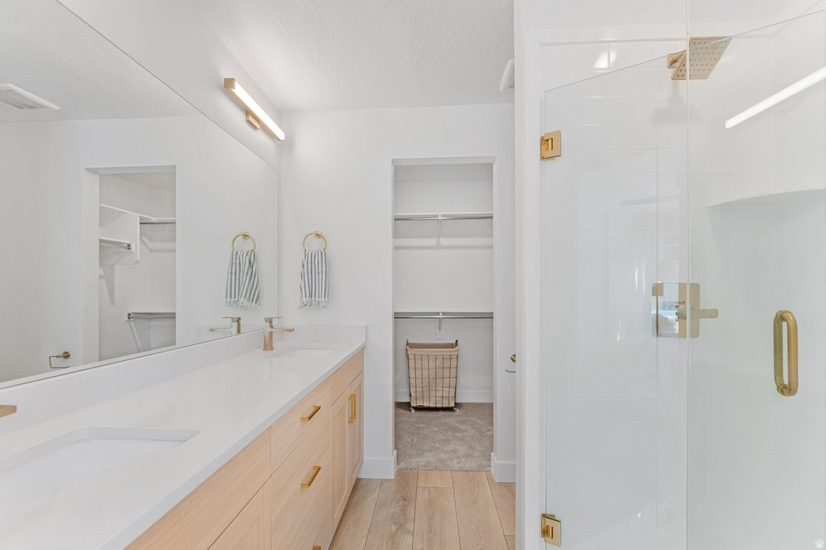 COTTONWOOD CREEK - Residential