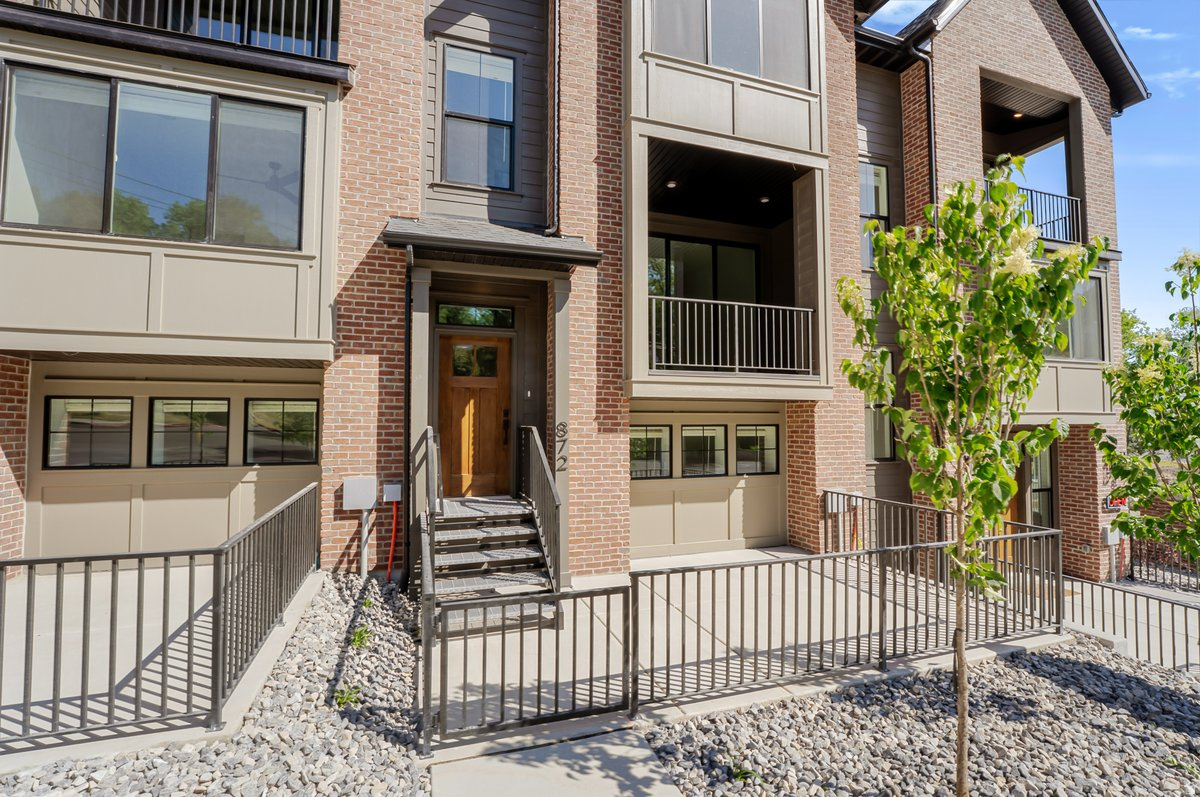 COTTONWOOD CREEK - Residential