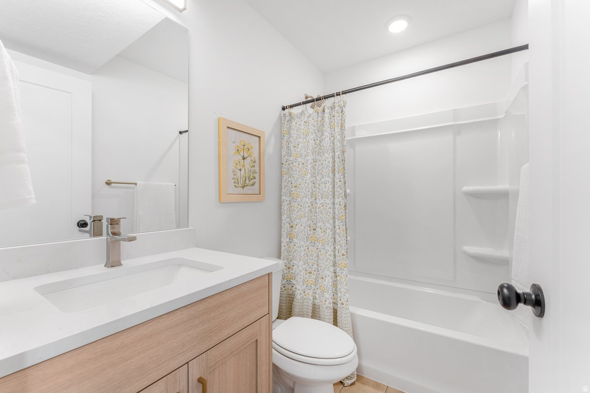 COTTONWOOD CREEK - Residential