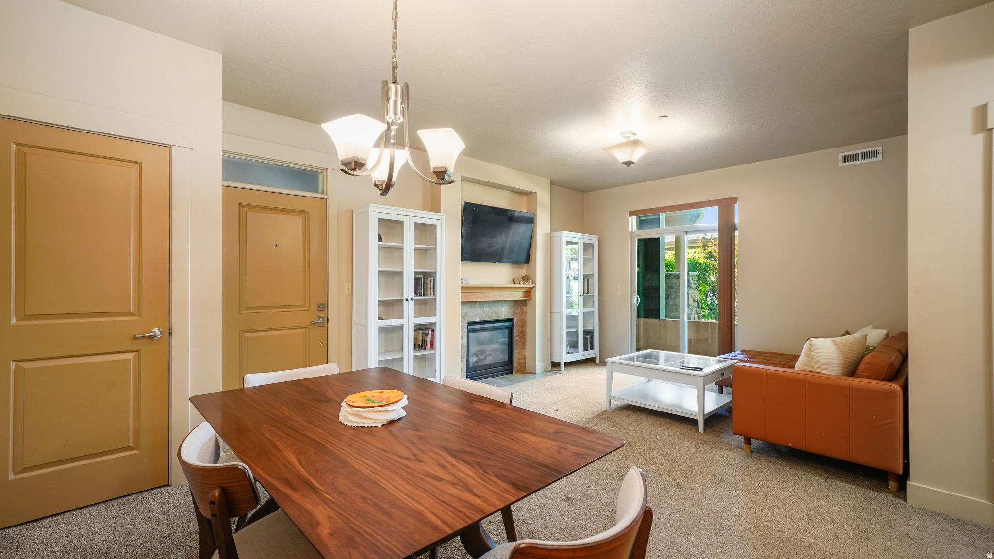 RANCH LANDING - Residential