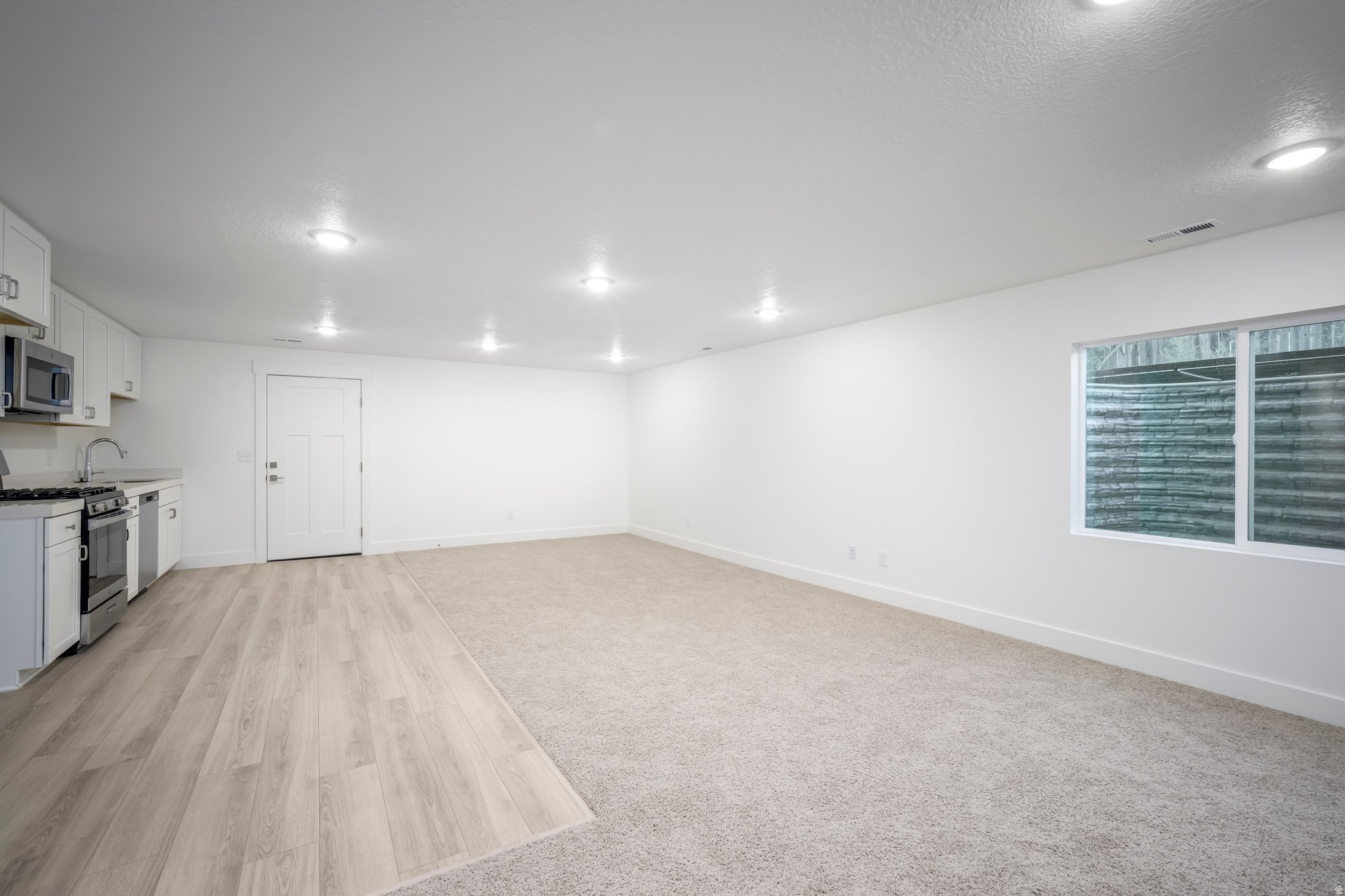 WESTON FIELD - Residential