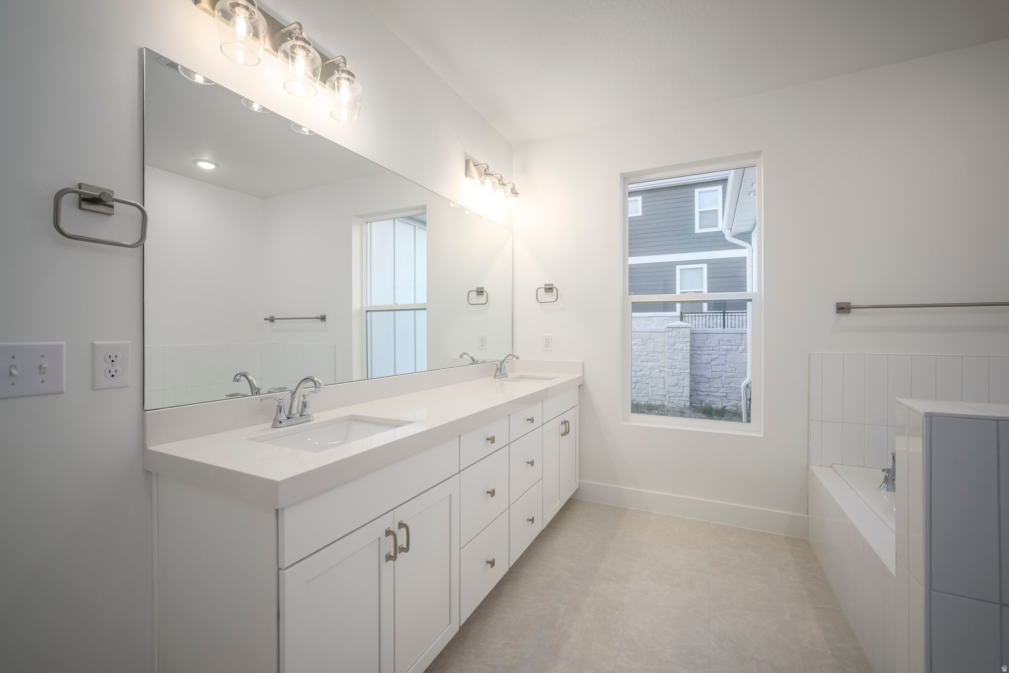 WESTON FIELD - Residential