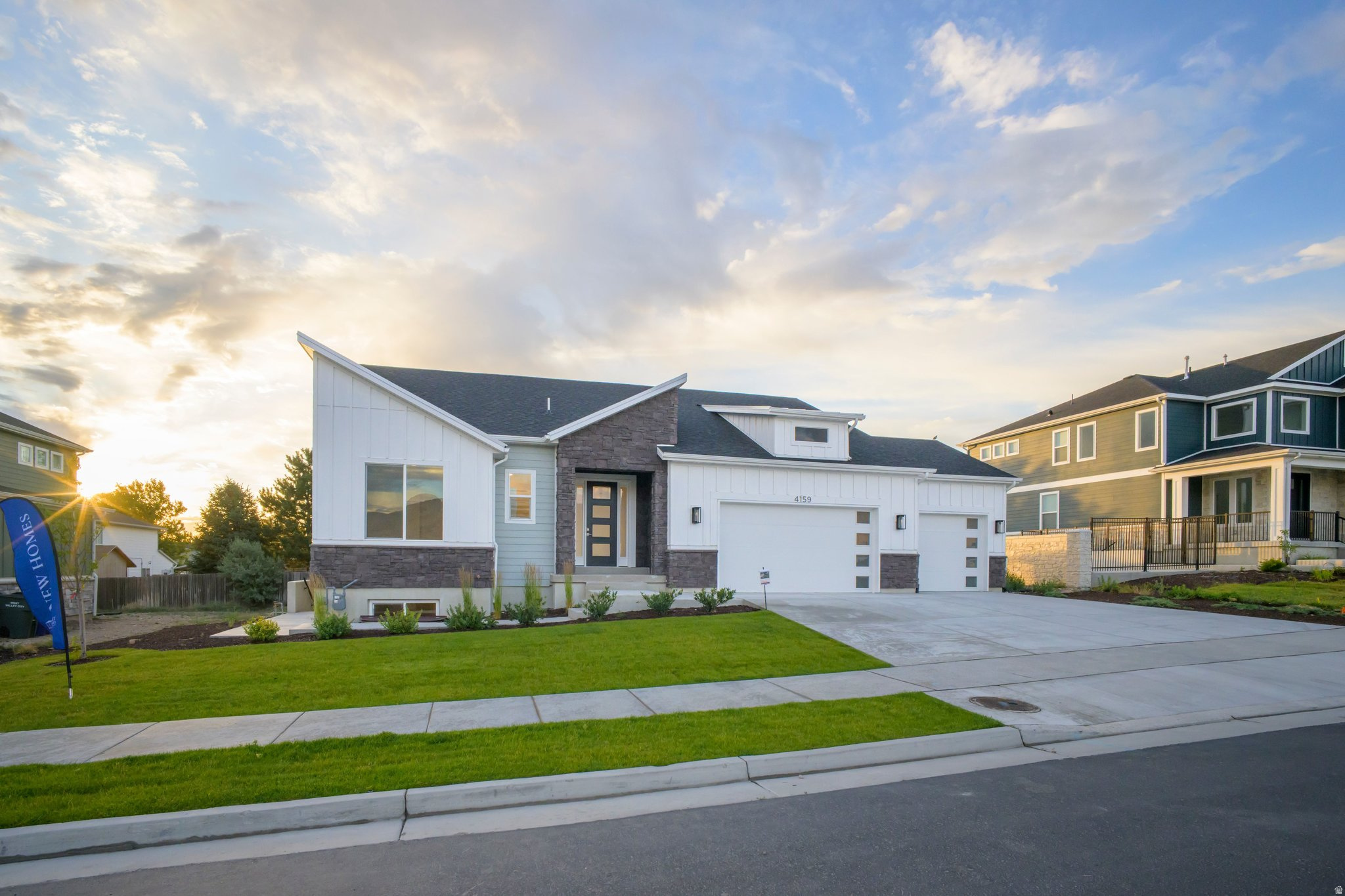 WESTON FIELD - Residential