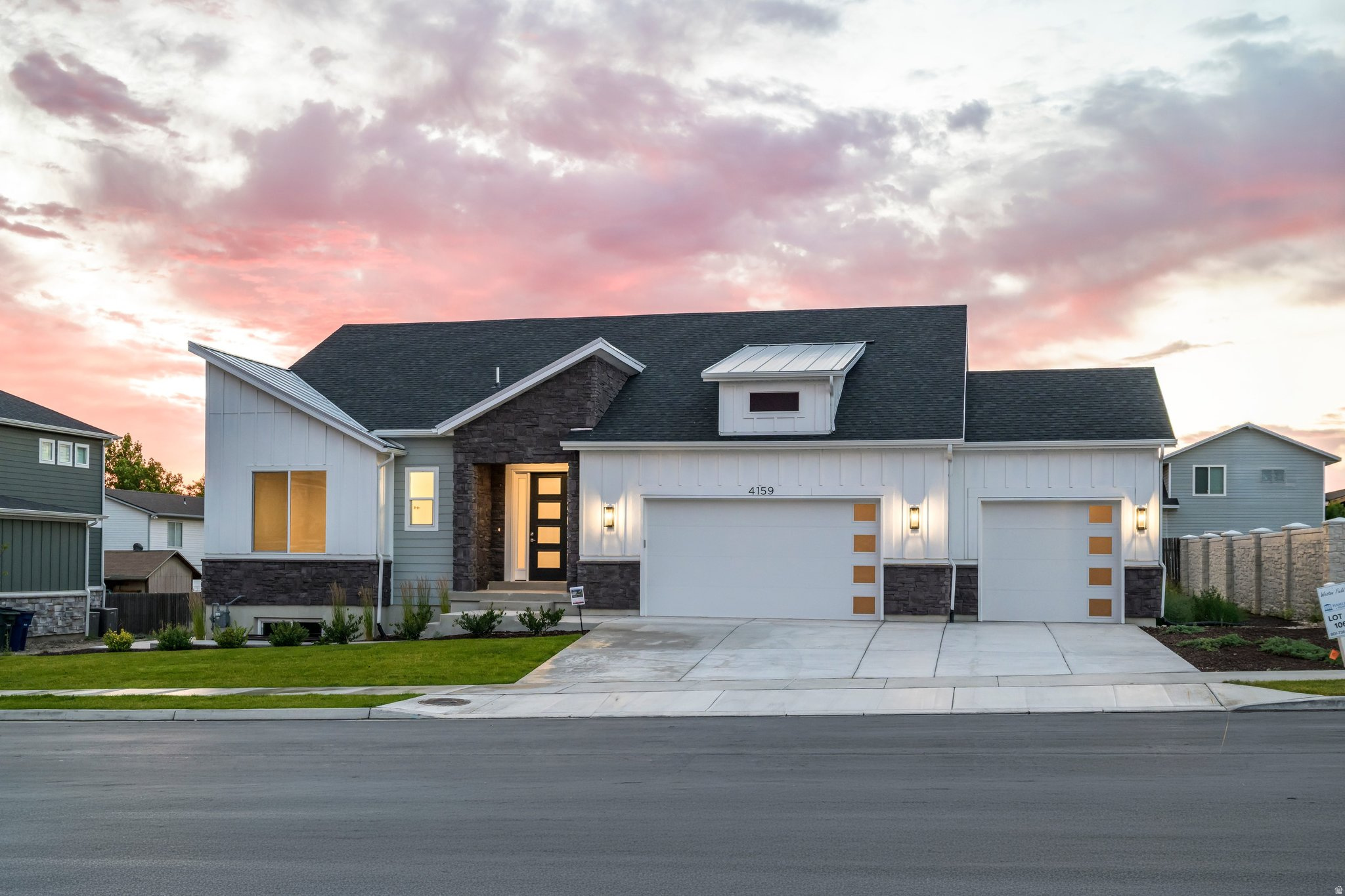 WESTON FIELD - Residential