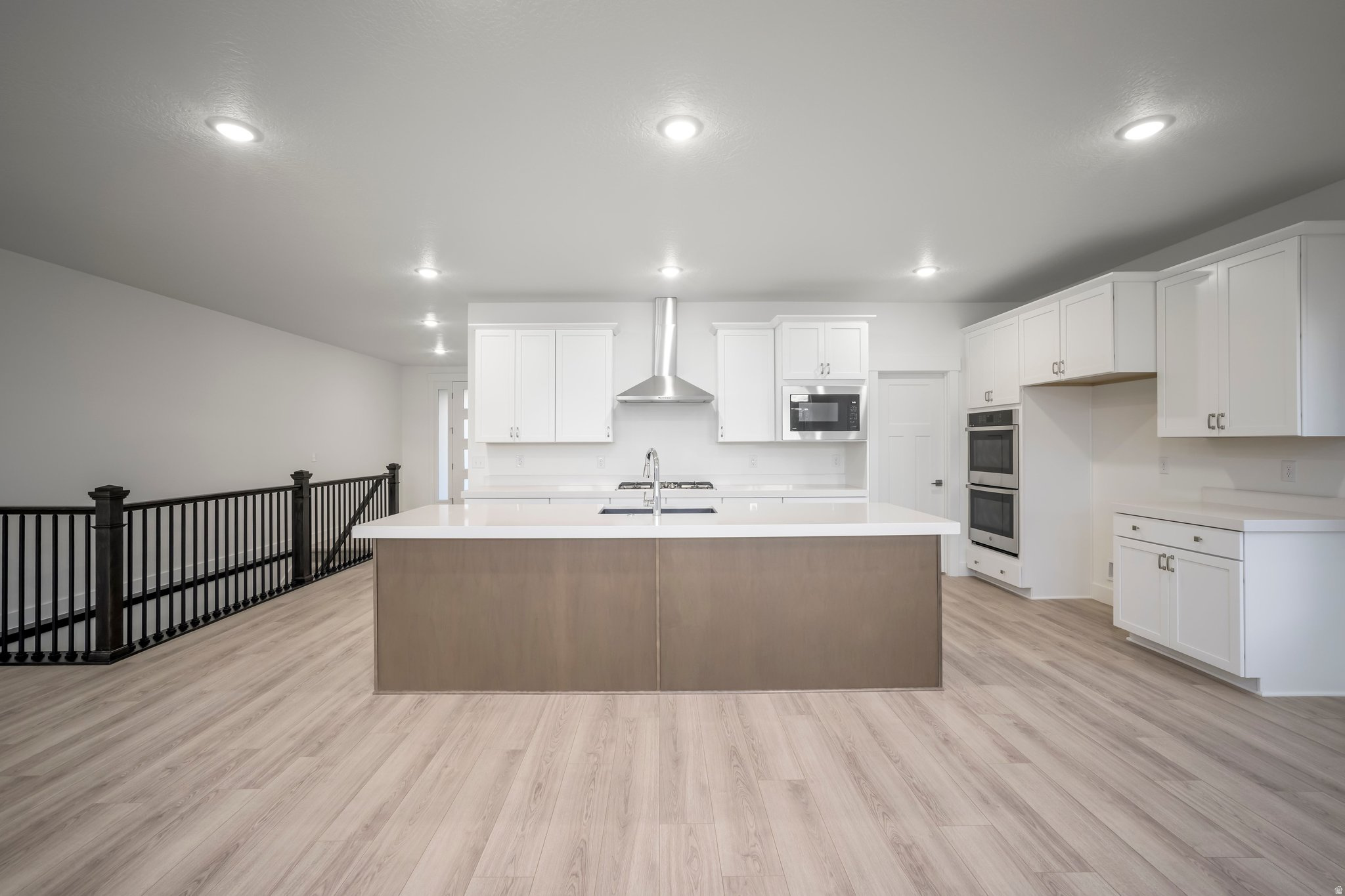 WESTON FIELD - Residential