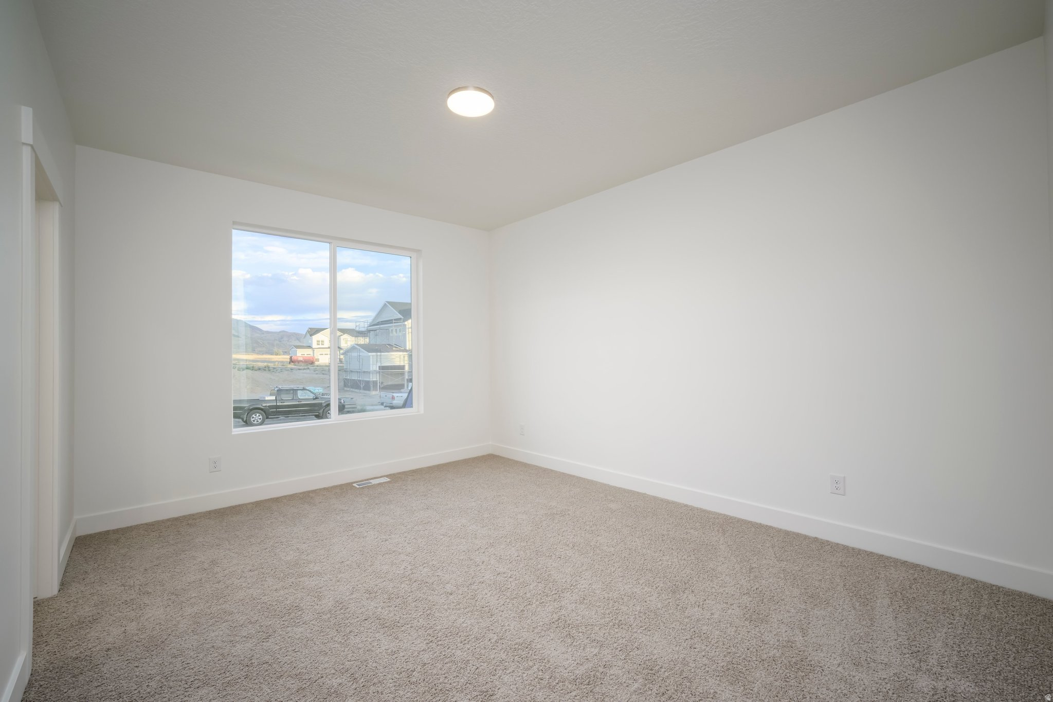 WESTON FIELD - Residential