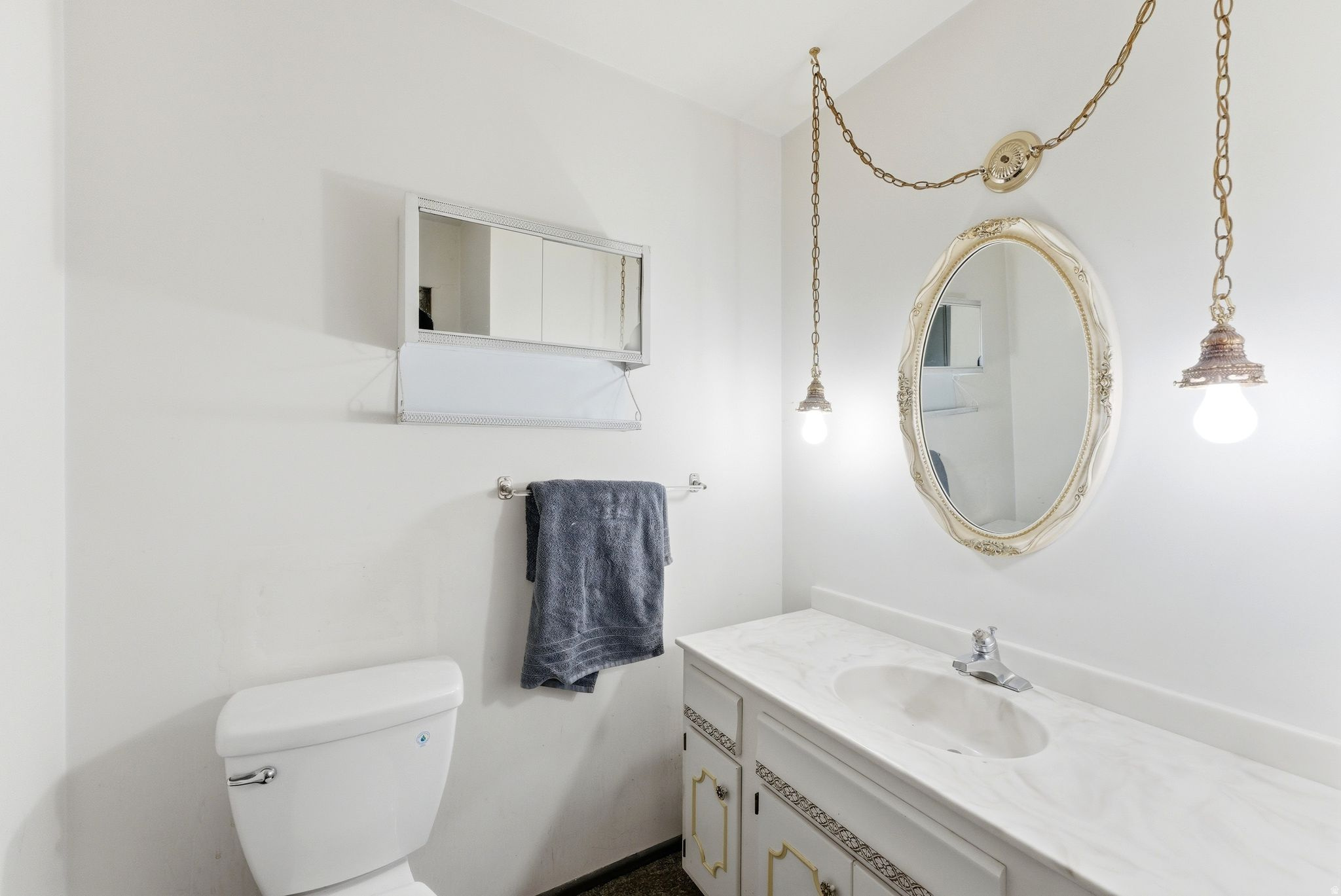 KEARNS TOWNSITE - Residential