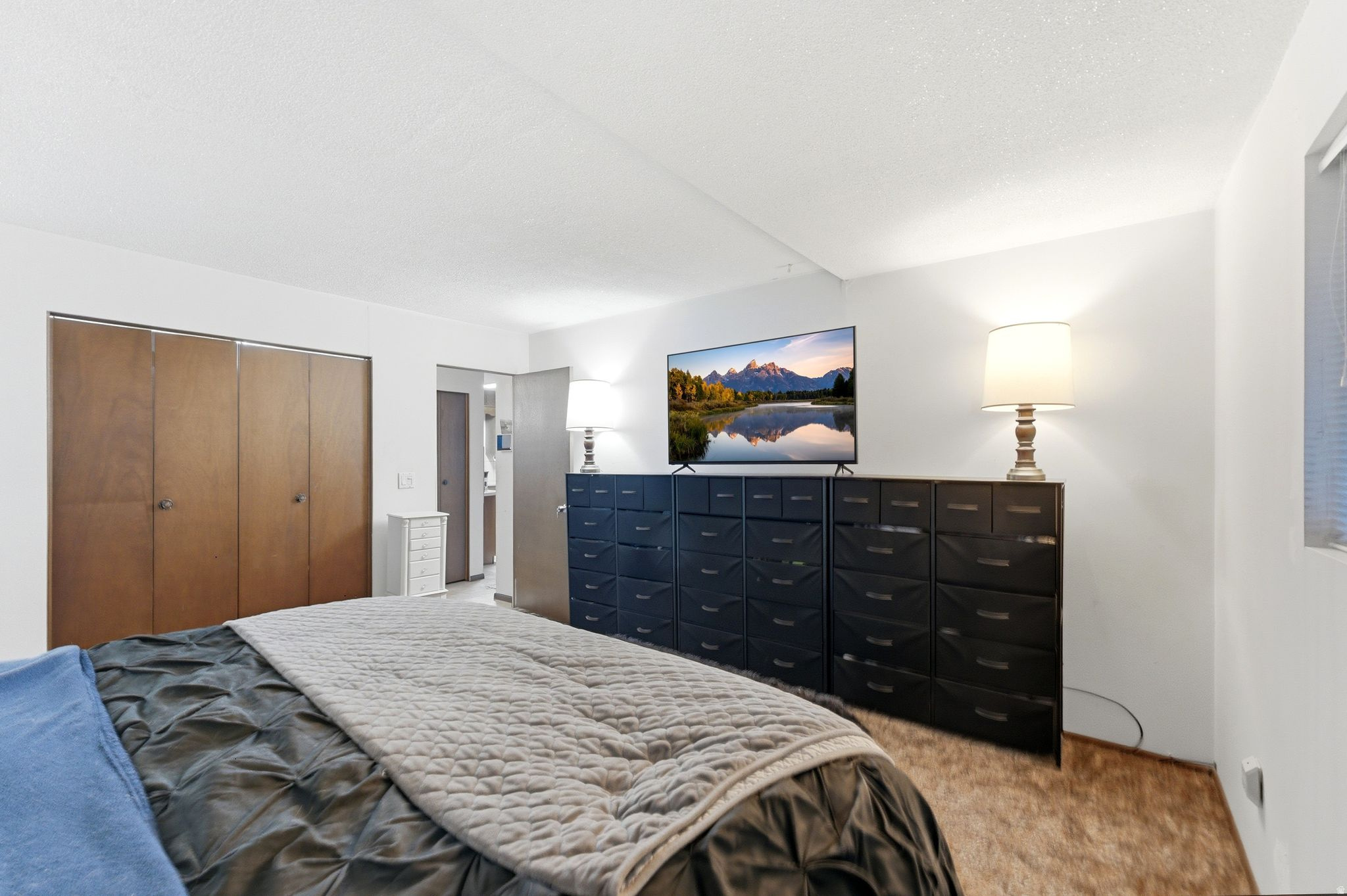 KEARNS TOWNSITE - Residential