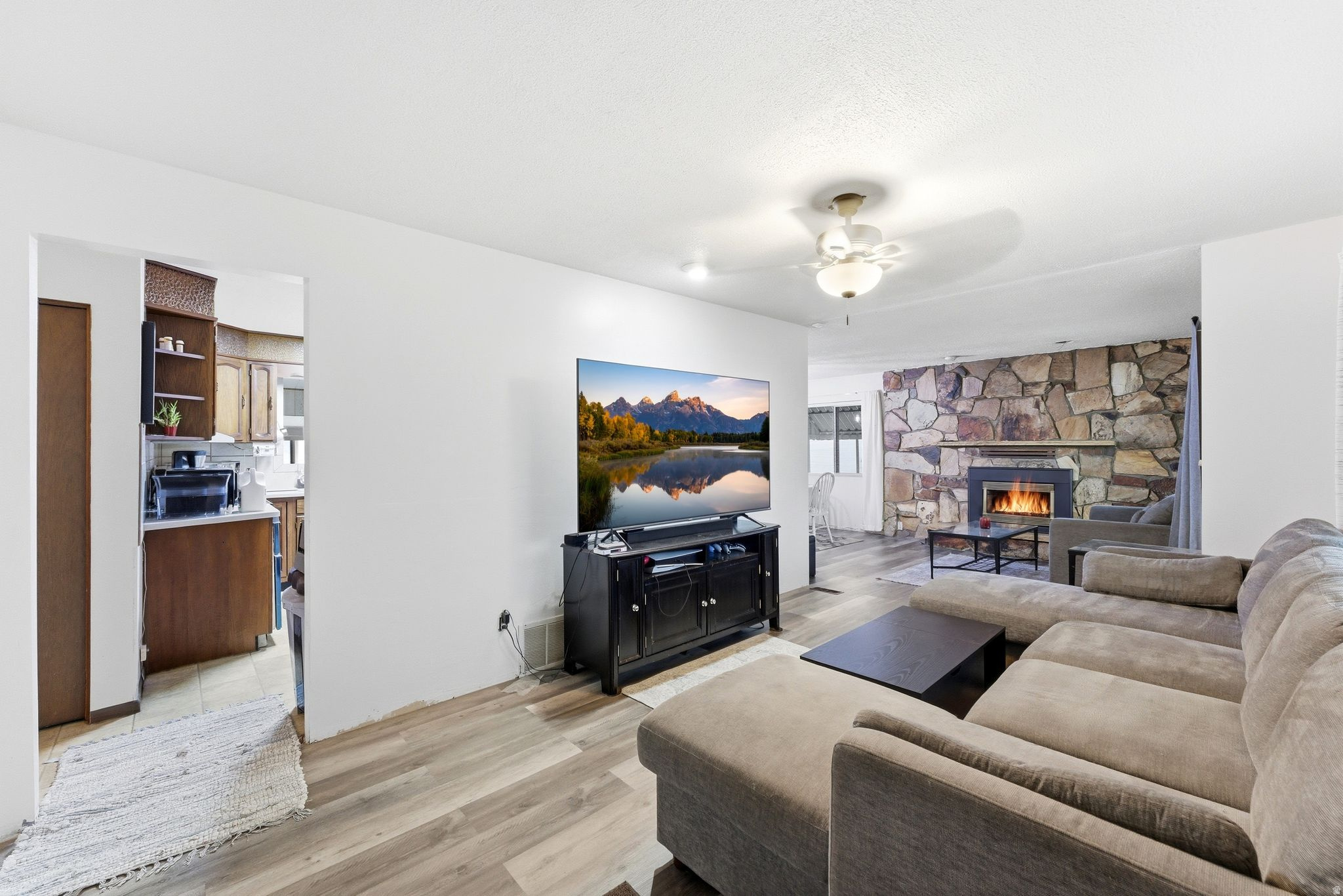 KEARNS TOWNSITE - Residential