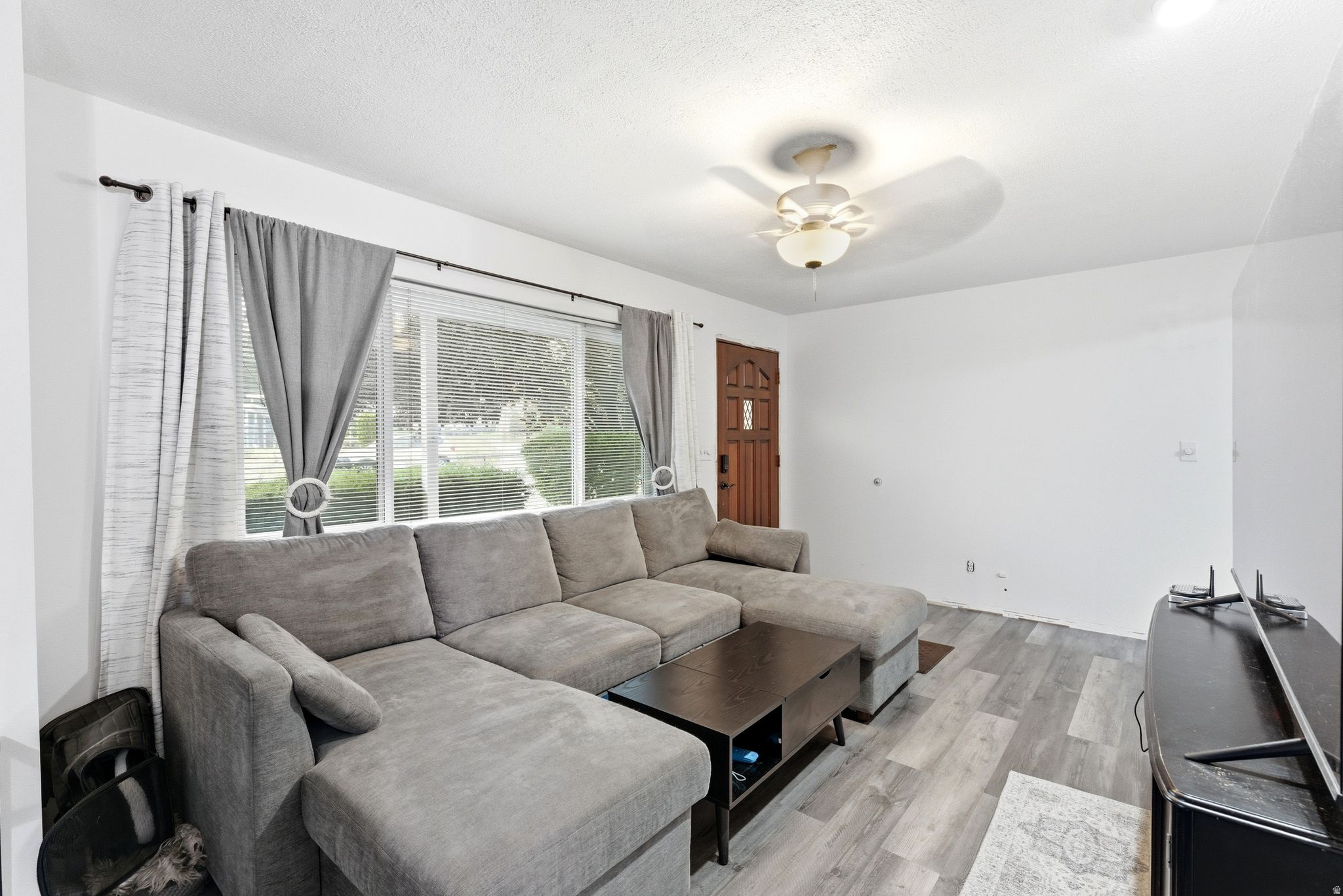 KEARNS TOWNSITE - Residential