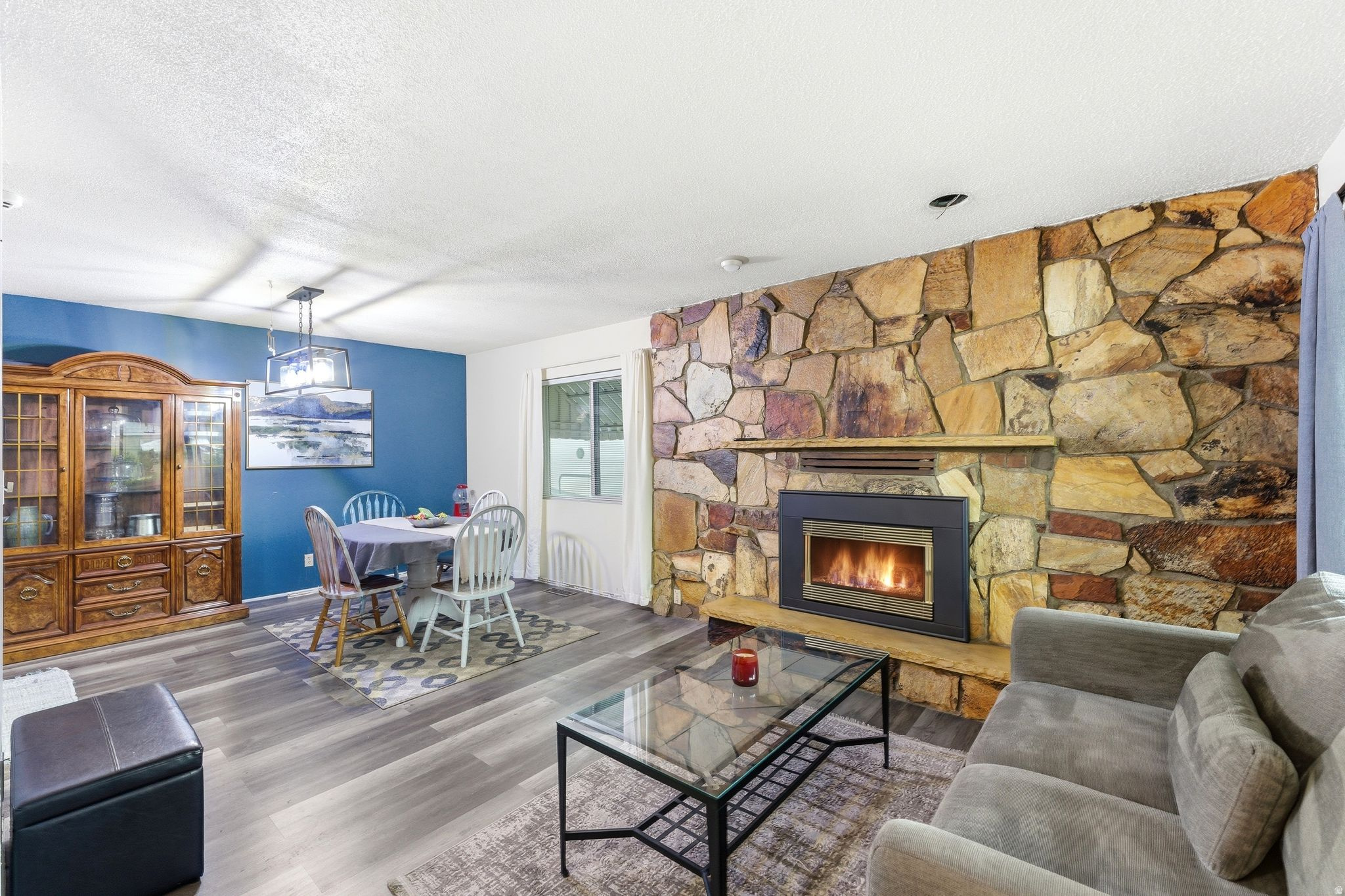 KEARNS TOWNSITE - Residential