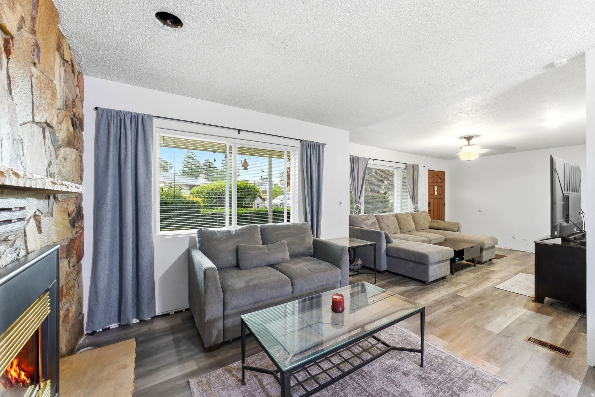 KEARNS TOWNSITE - Residential
