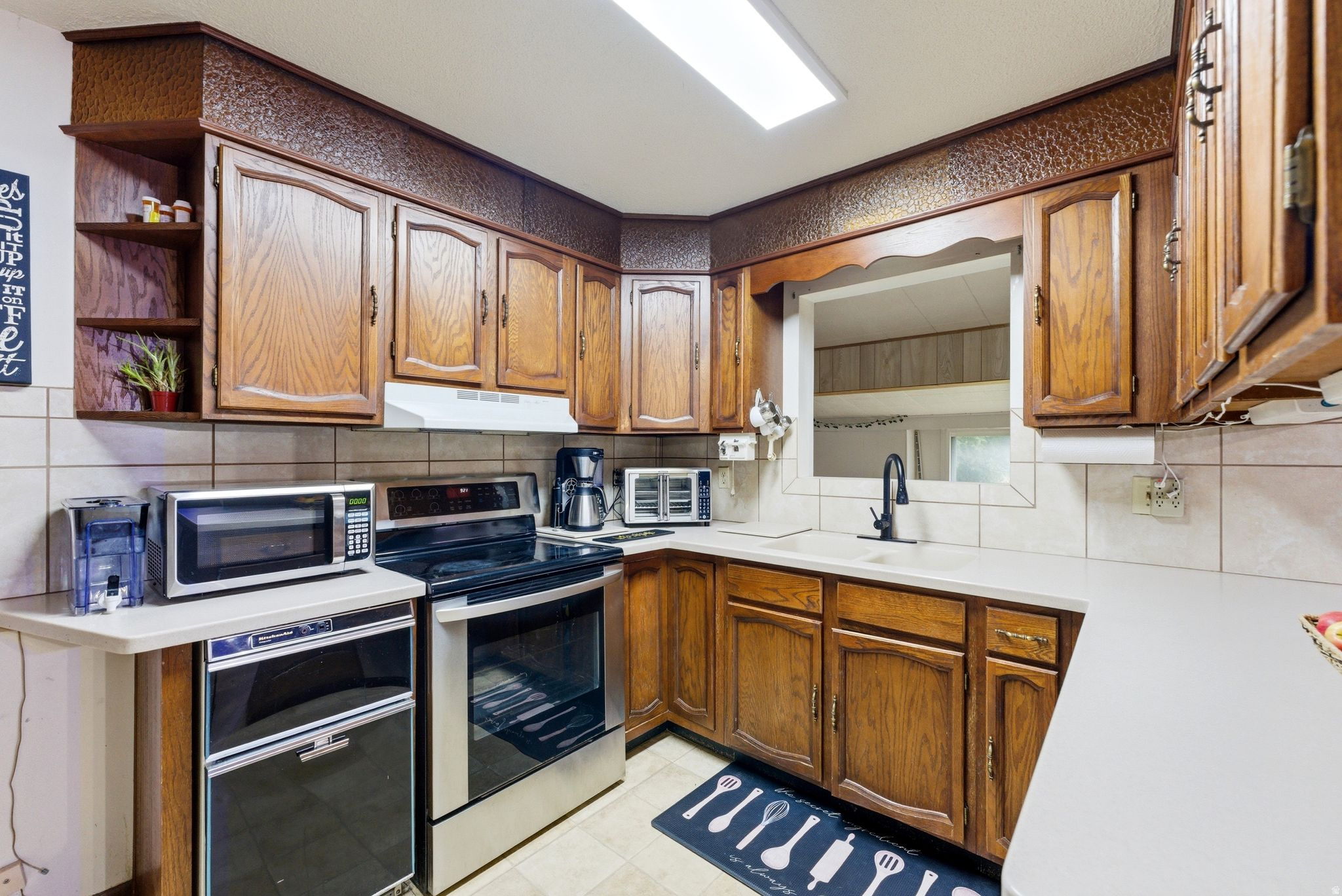 KEARNS TOWNSITE - Residential