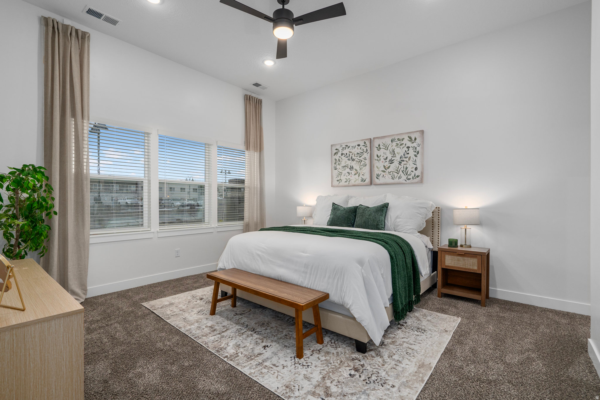 SARATOGA VIEW - Residential
