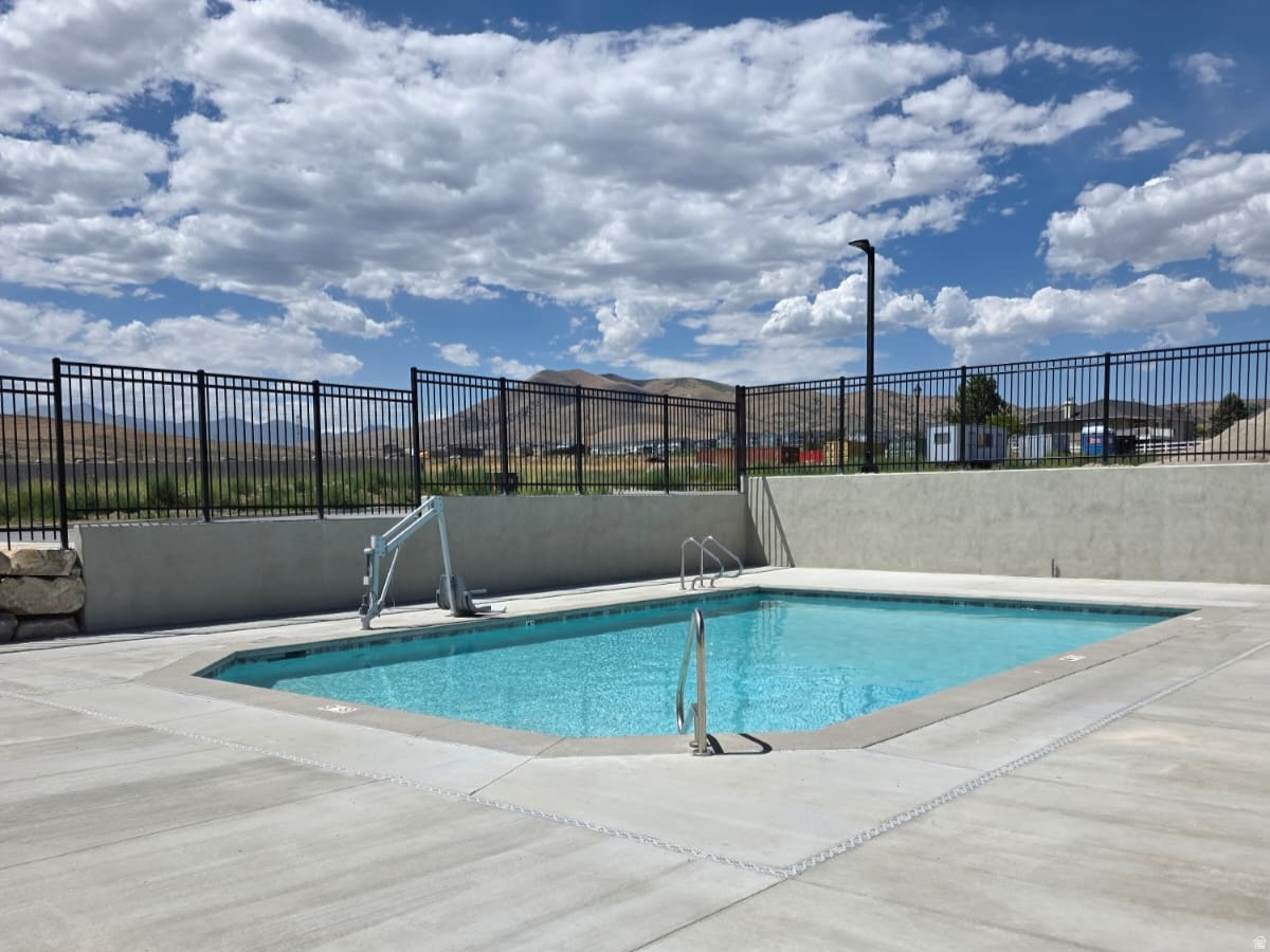 SARATOGA VIEW - Residential