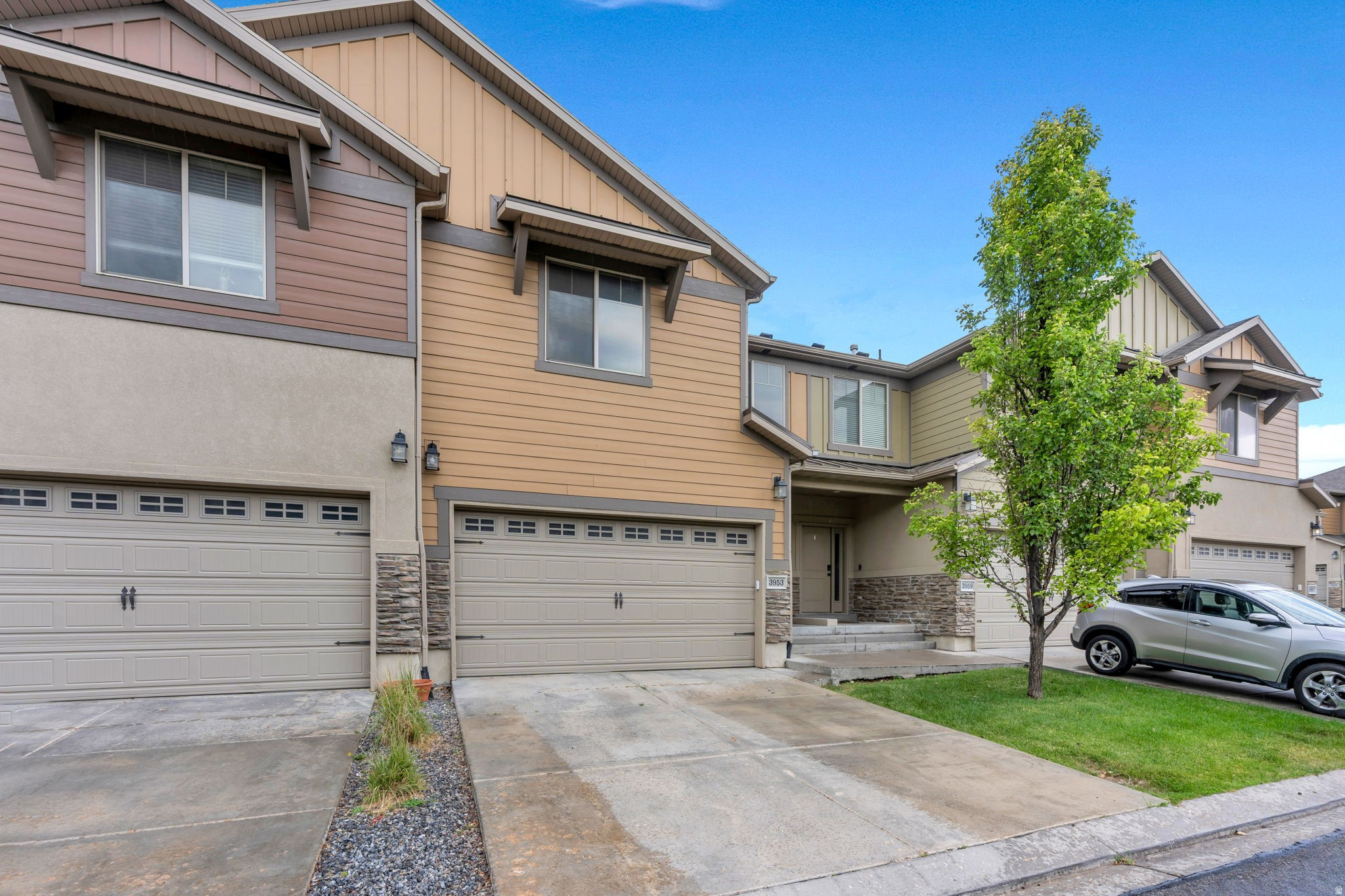 OQUIRRH PARK - Residential
