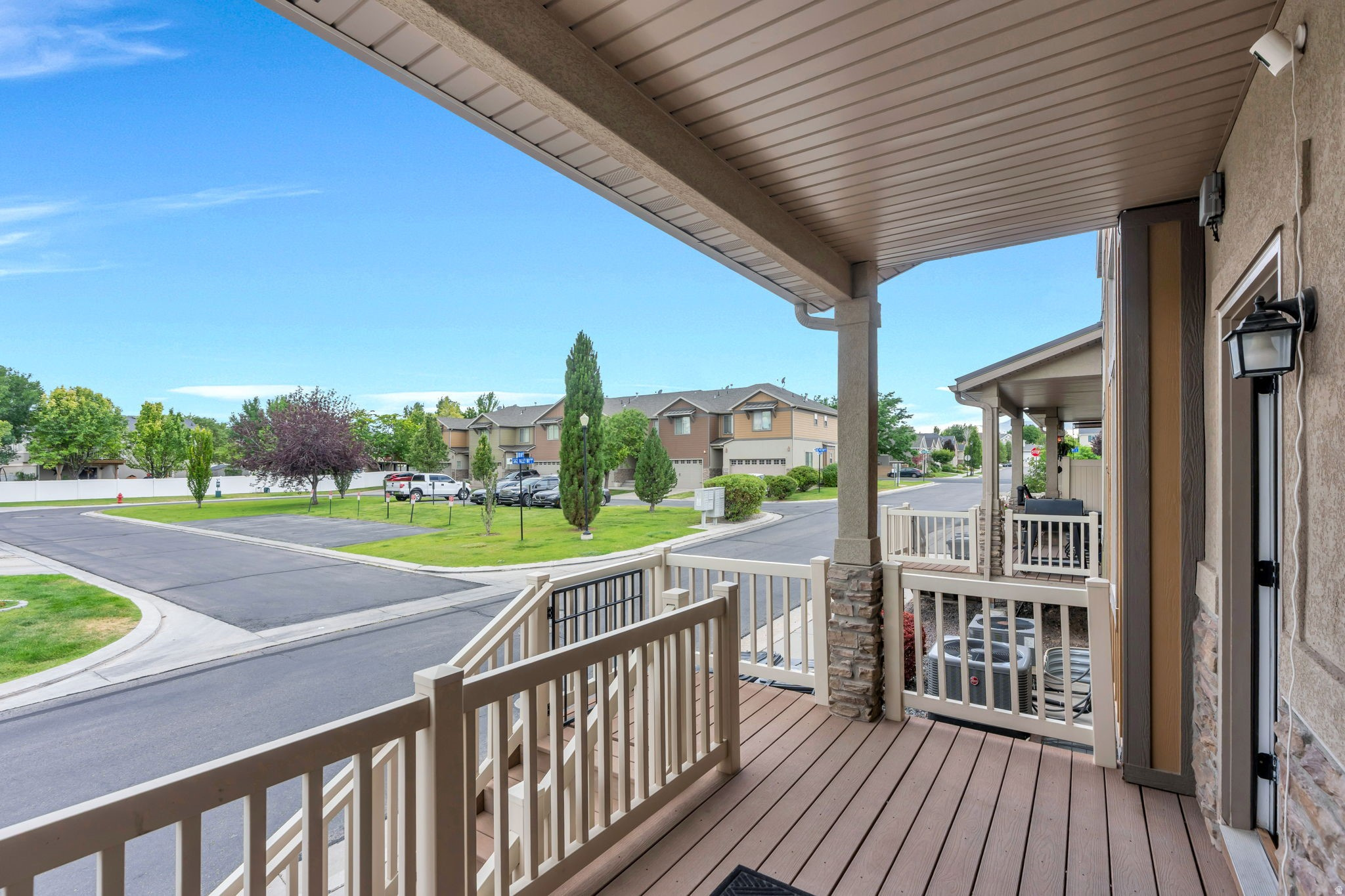 OQUIRRH PARK - Residential
