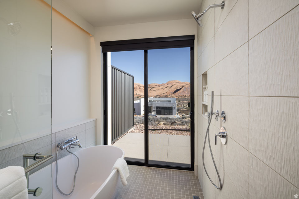 LIONSBACK RESORT - Residential