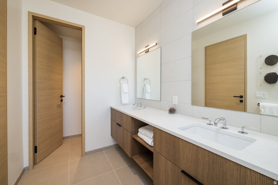 LIONSBACK RESORT - Residential