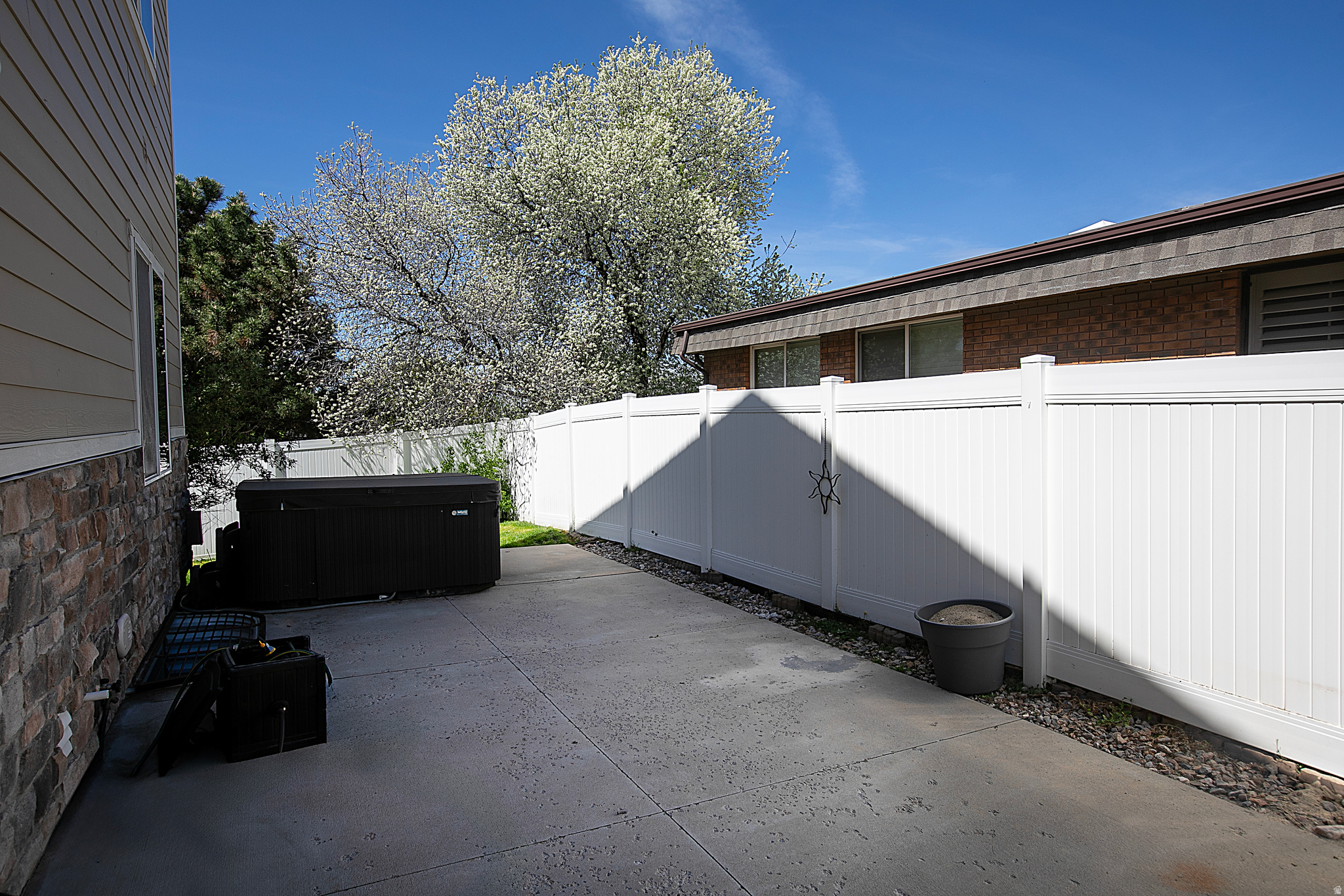 CHERRY HEIGHTS - Residential