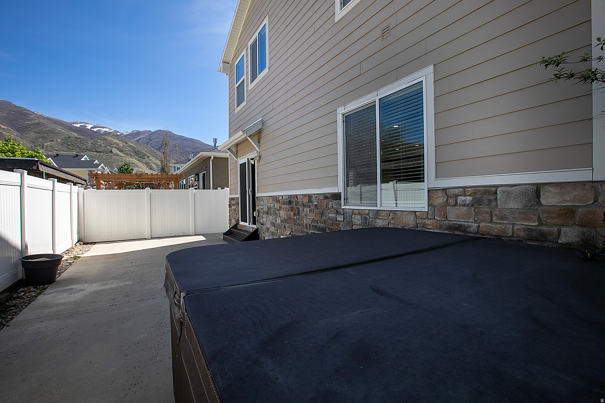 CHERRY HEIGHTS - Residential