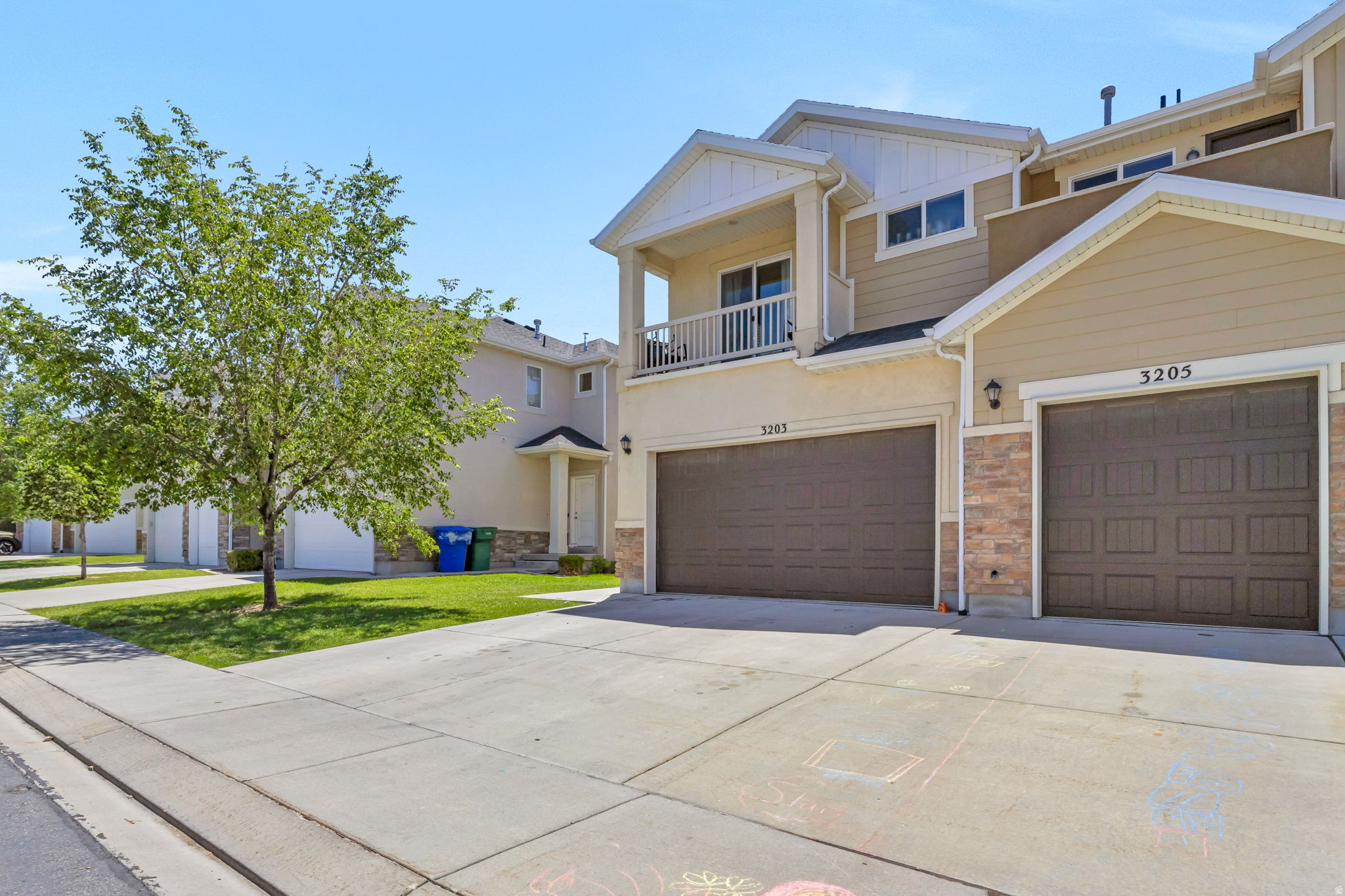 HANKS - Residential