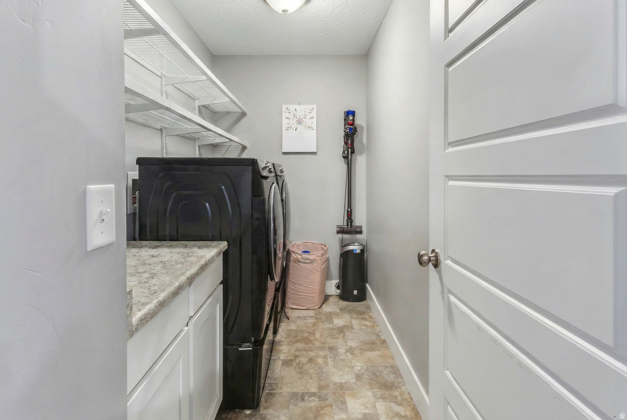 HANKS - Residential