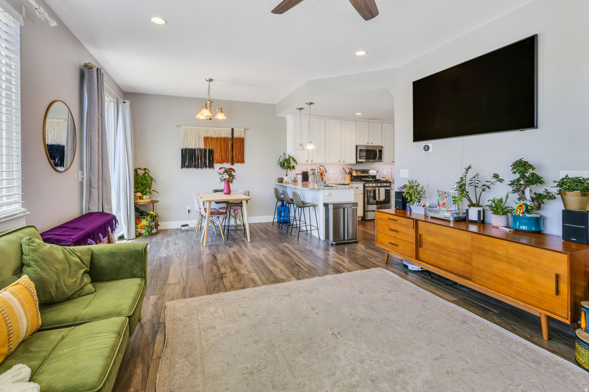 HANKS - Residential