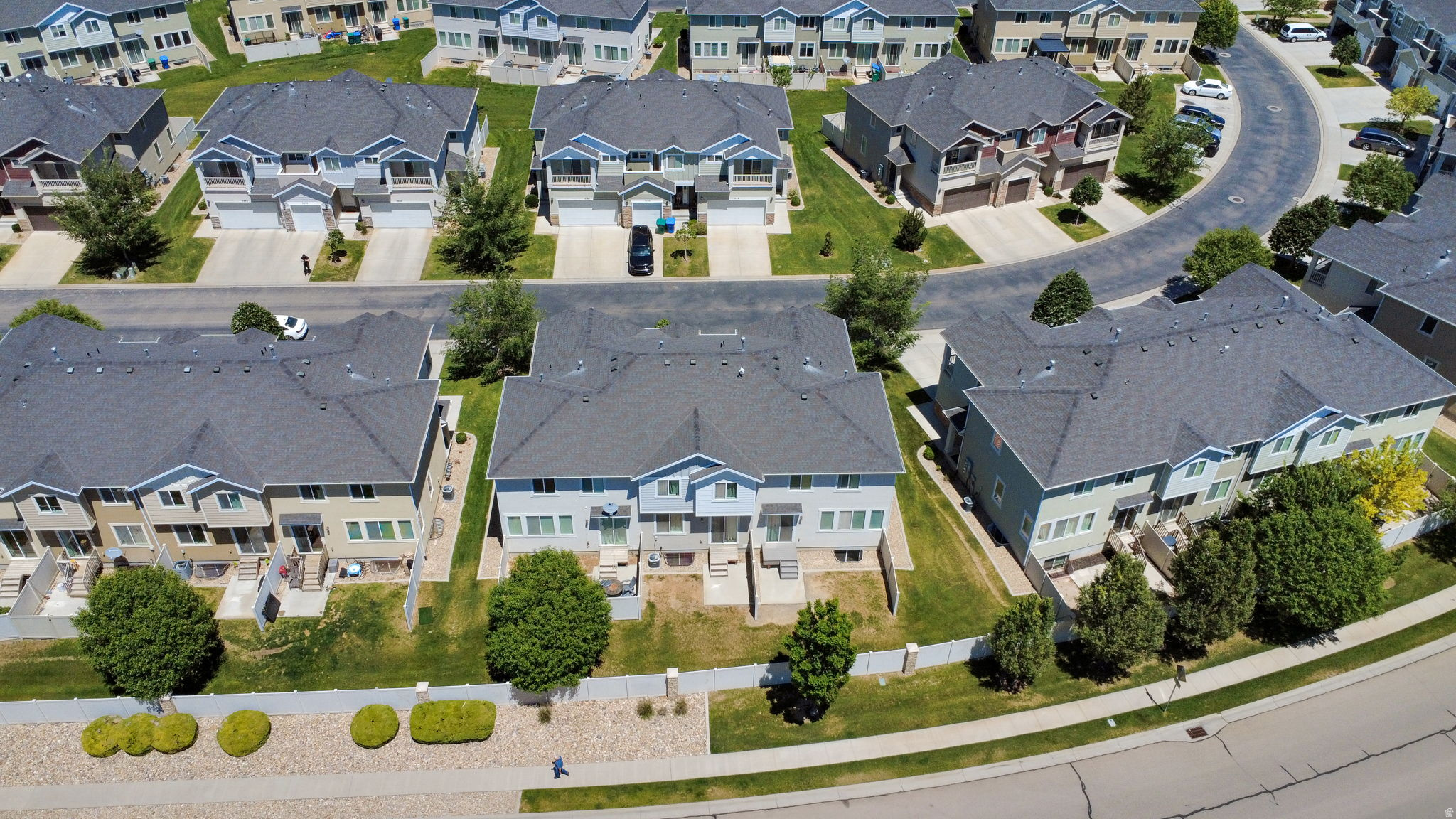 HANKS - Residential