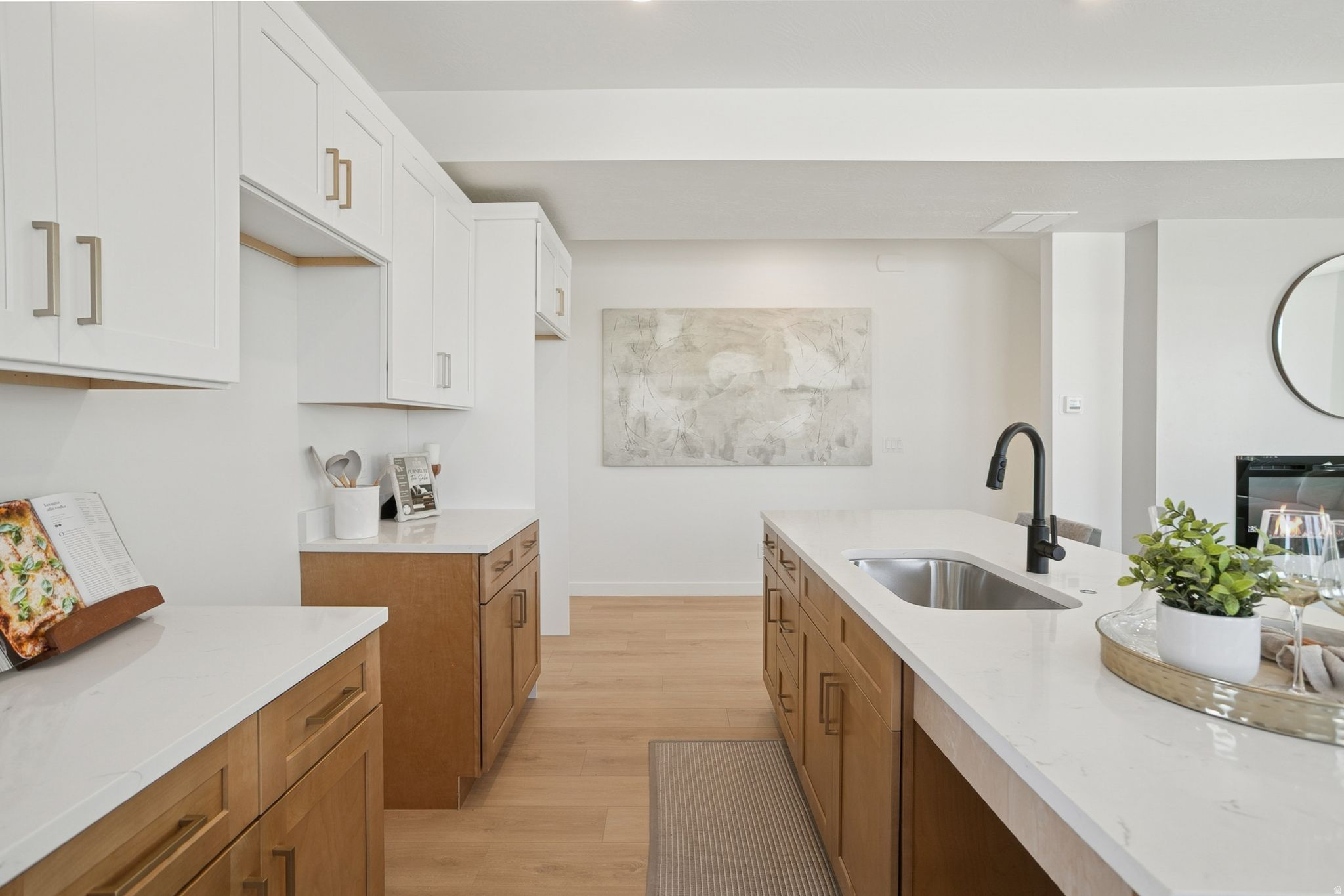 300 LOFTS - Residential