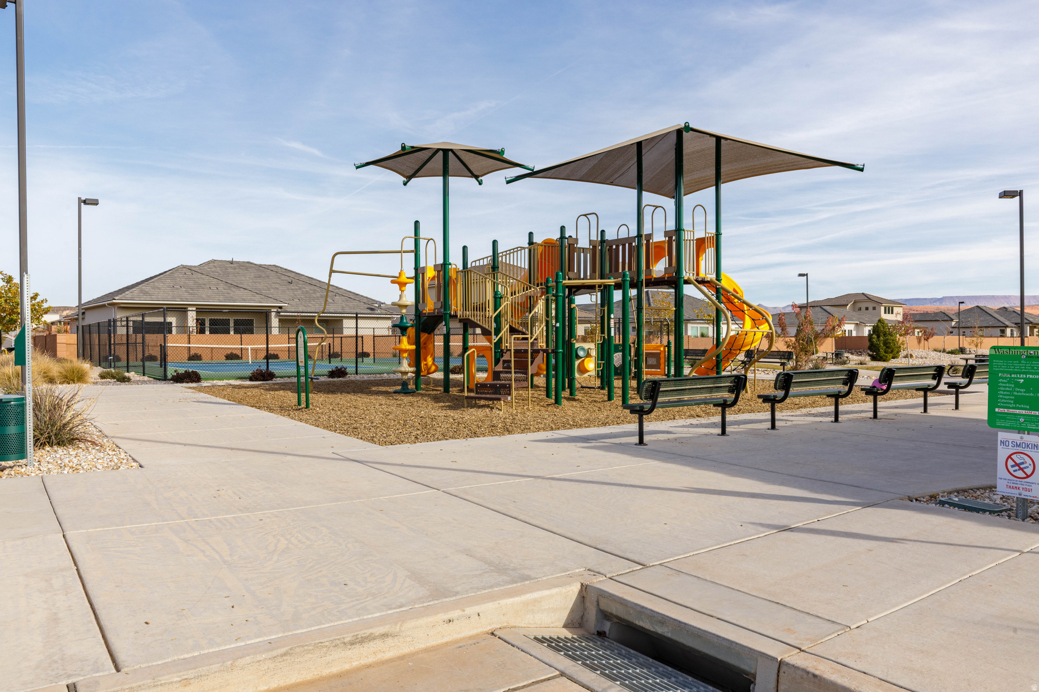 RED MESA AT SUNRISE VALLEY 1 - Residential
