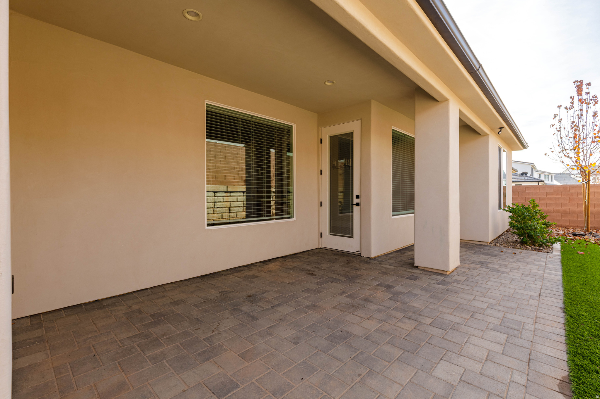 RED MESA AT SUNRISE VALLEY 1 - Residential
