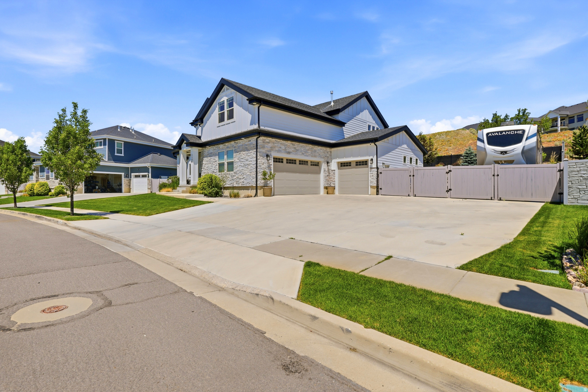 RIDGE - Residential