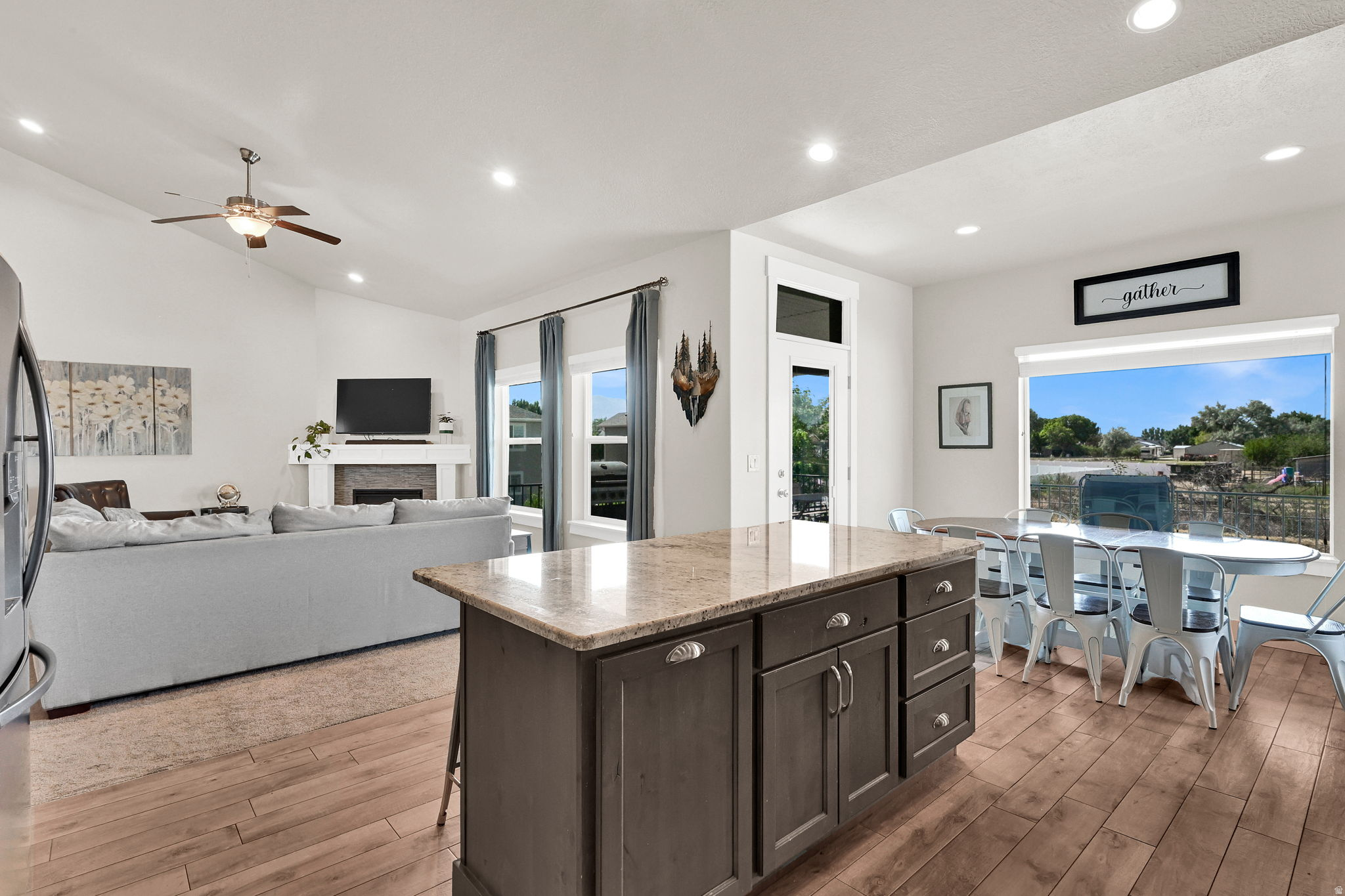 TAYLOR PARKS - Residential