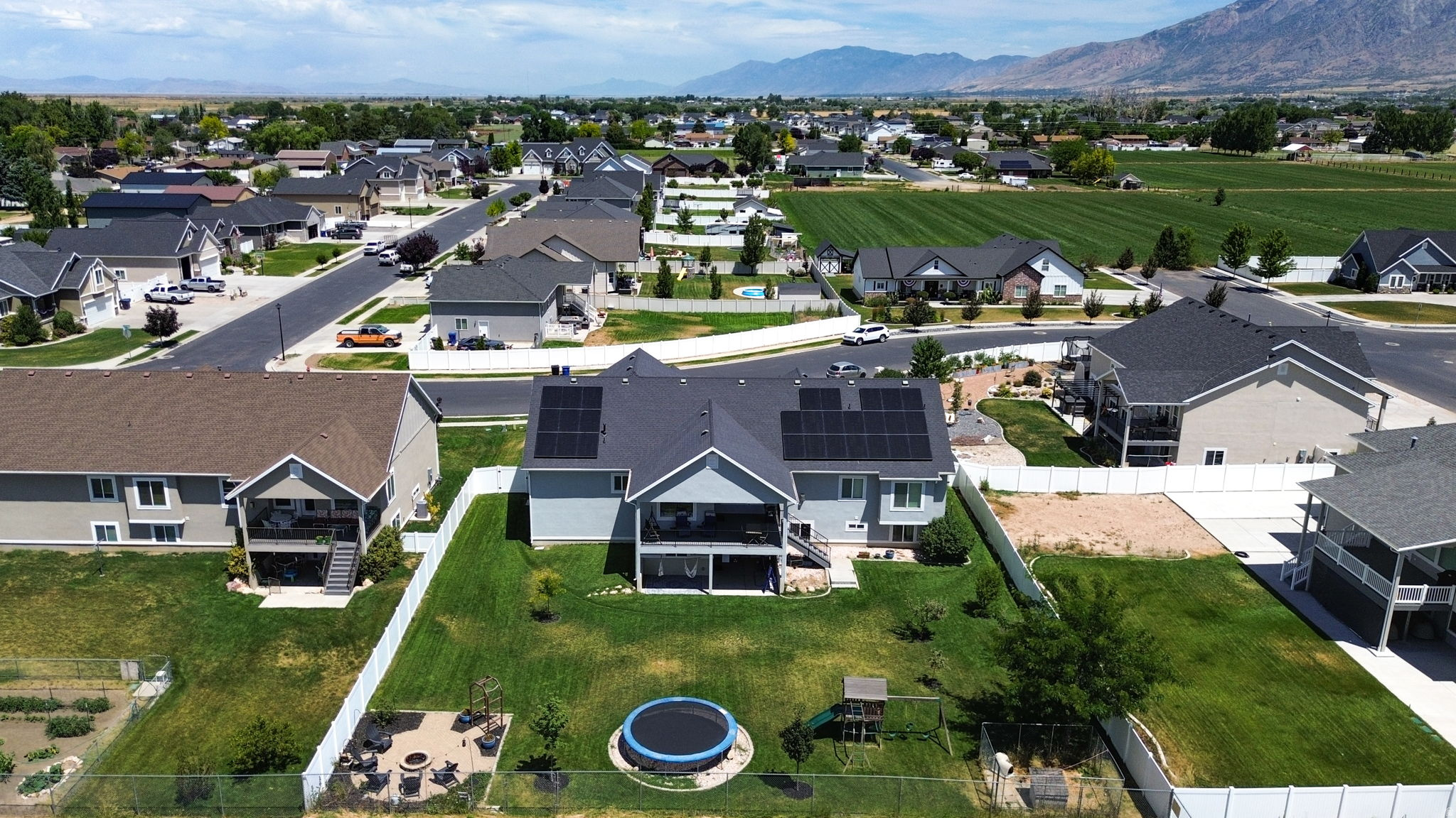 TAYLOR PARKS - Residential