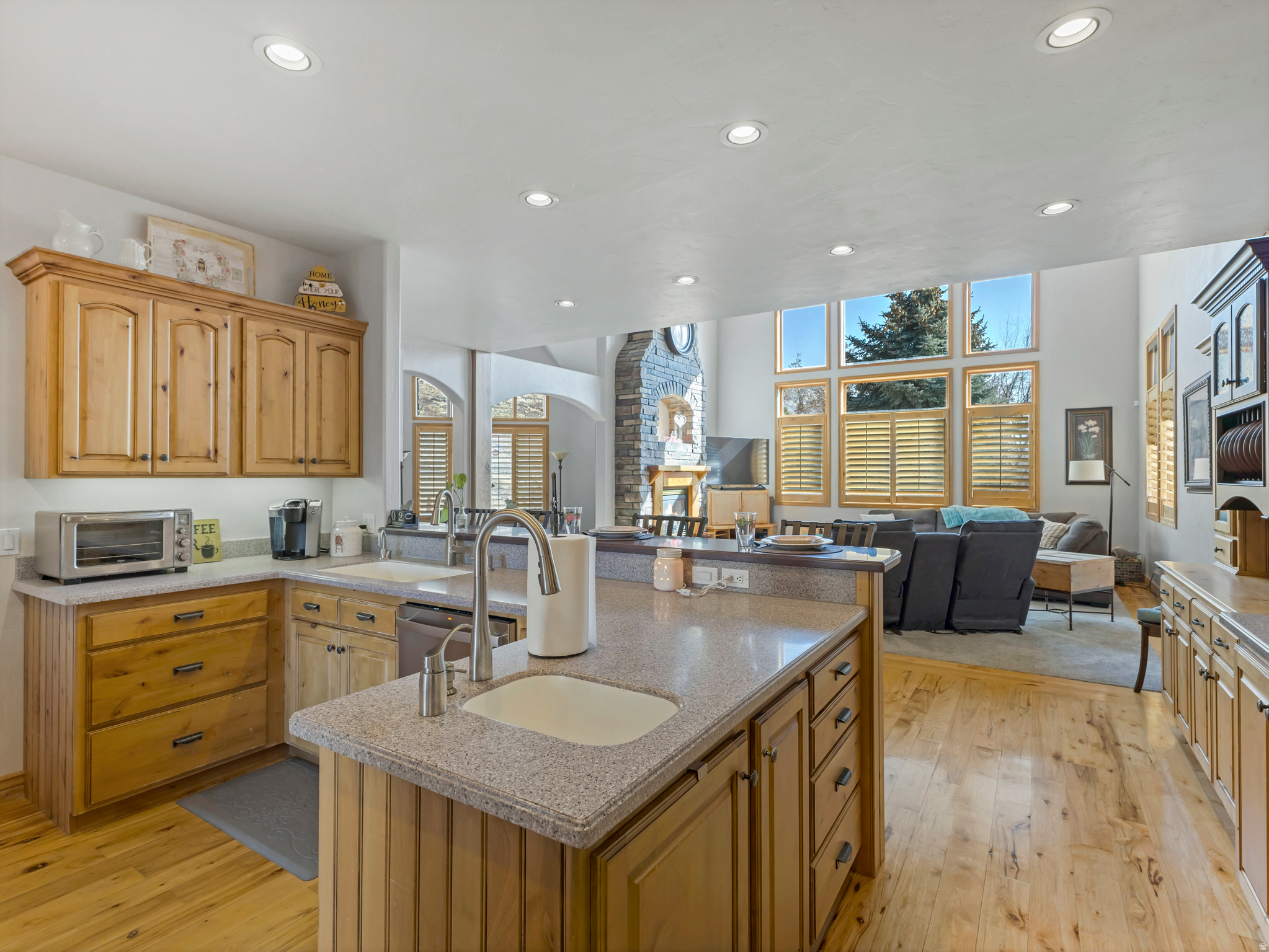MOHOGANY RIDGE - Residential
