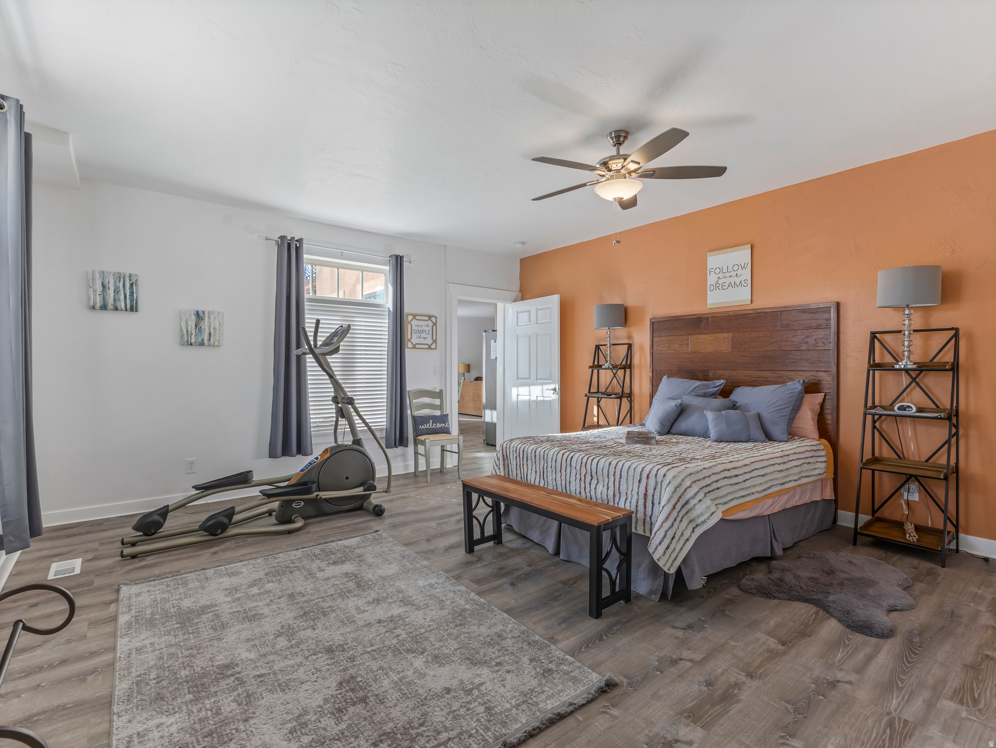 MOHOGANY RIDGE - Residential