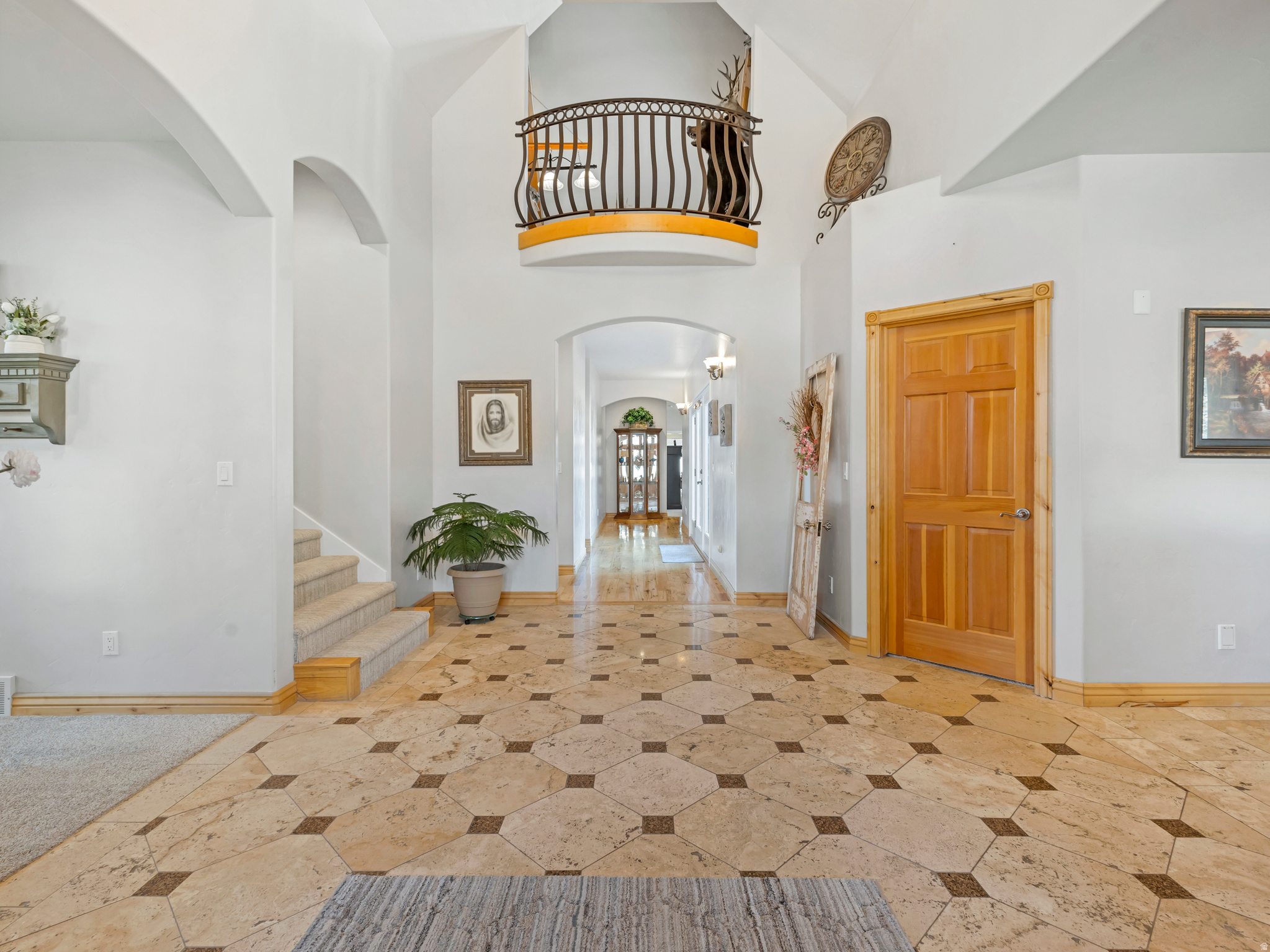 MOHOGANY RIDGE - Residential