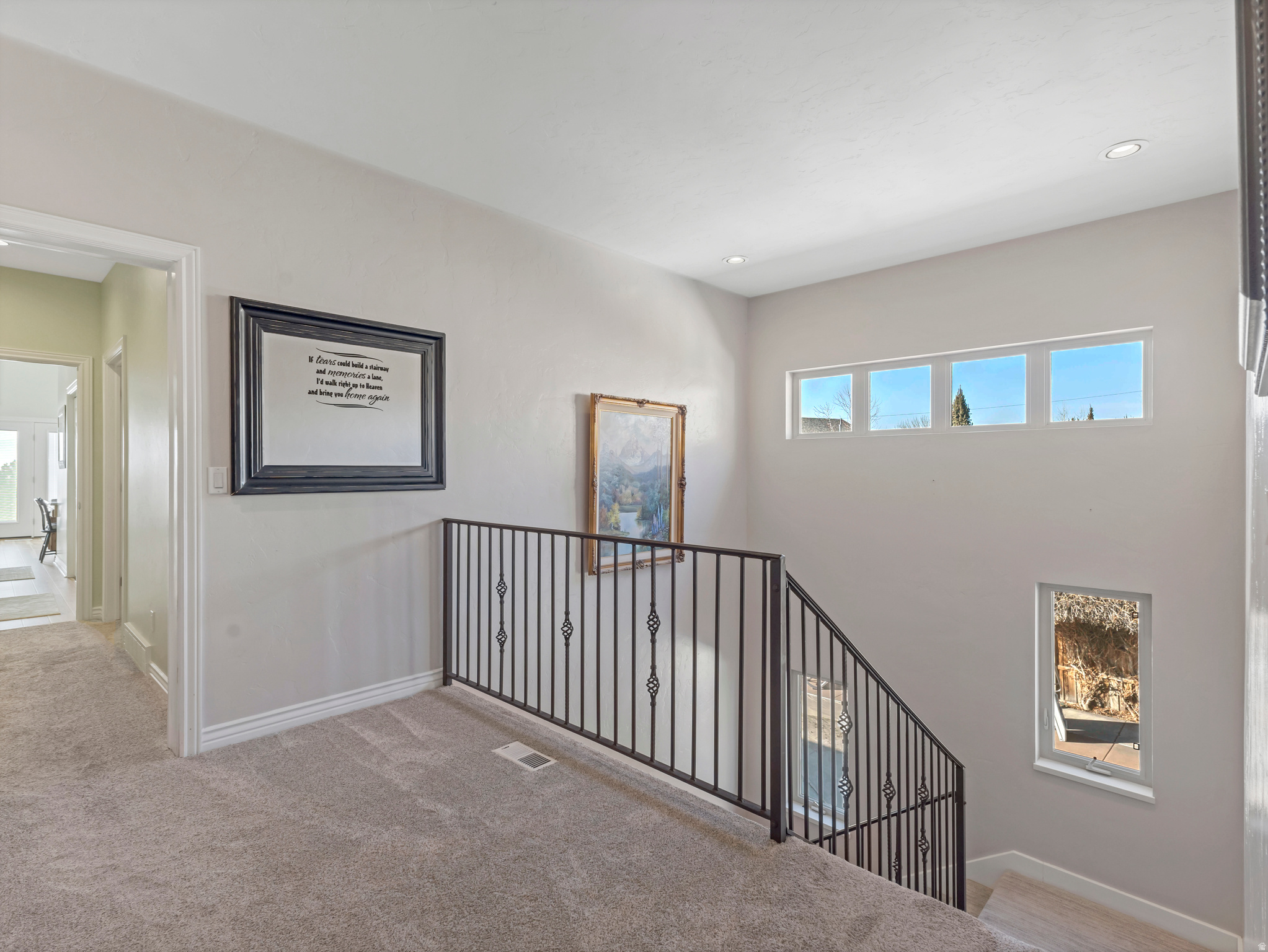 MOHOGANY RIDGE - Residential