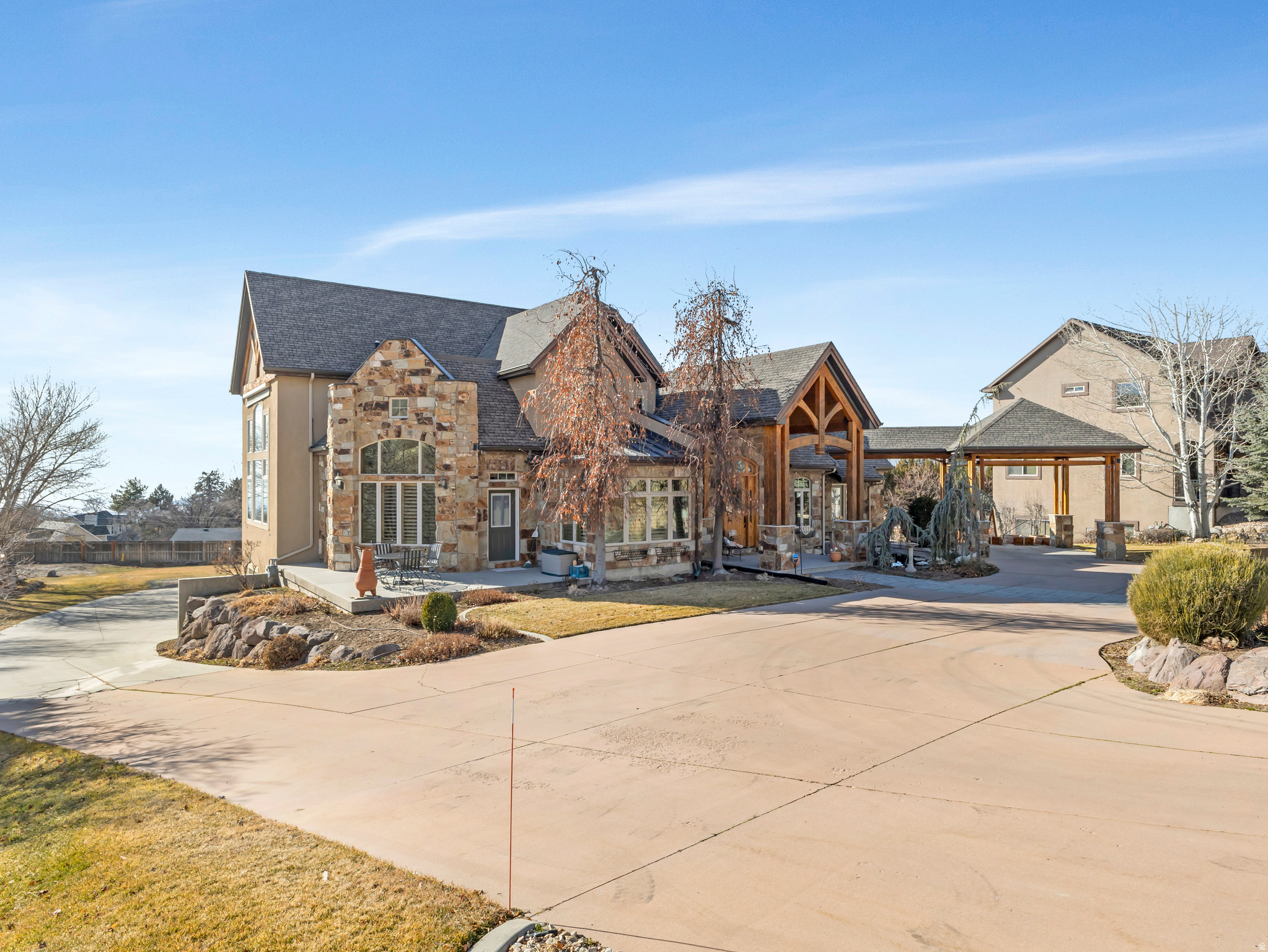 MOHOGANY RIDGE - Residential