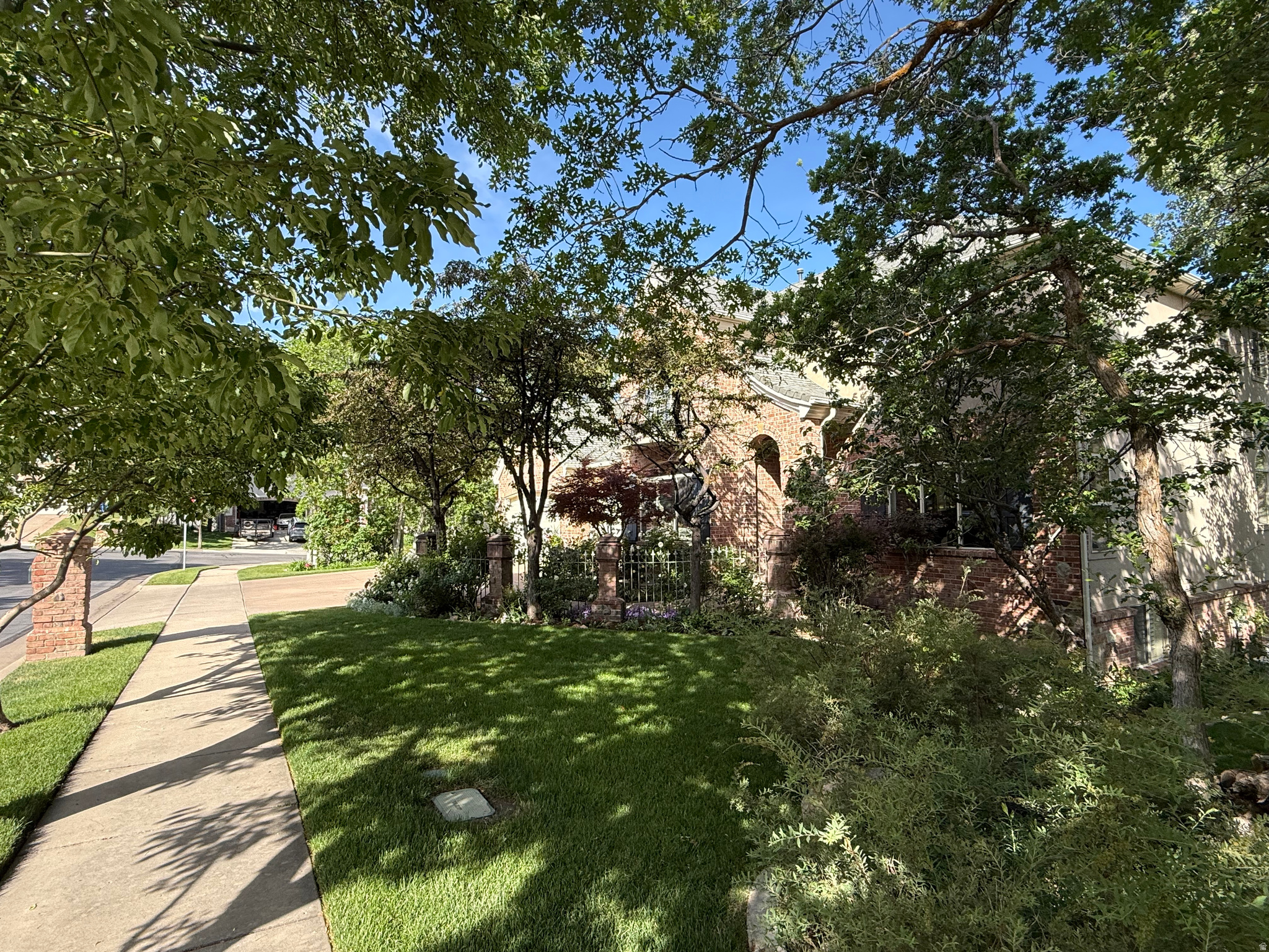 EAGLEWOOD COVE SUB - Residential
