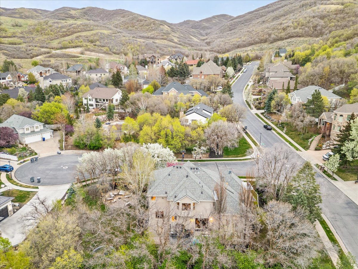 EAGLEWOOD COVE SUB - Residential