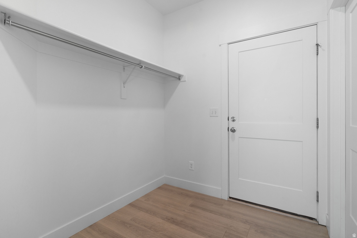 SILVERLAKE - Residential