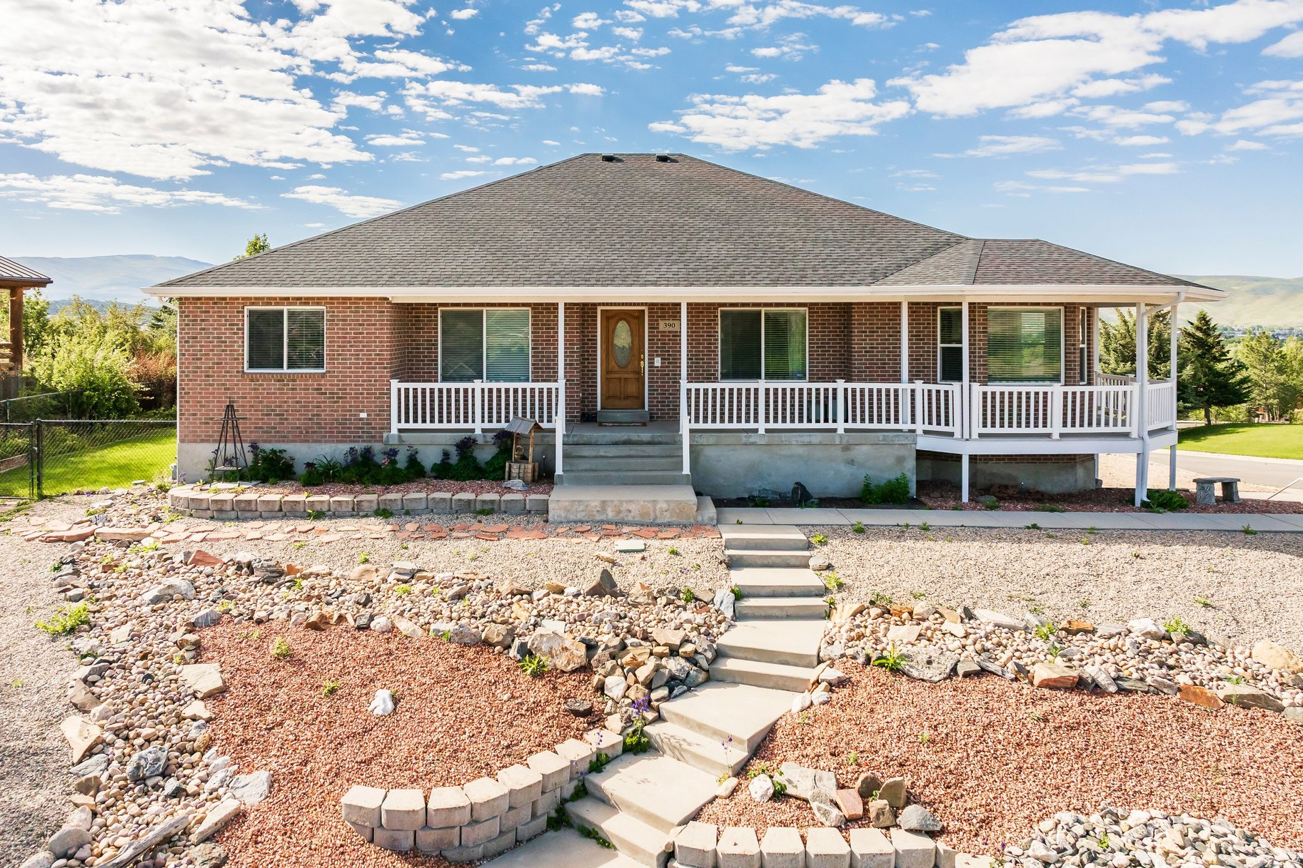 VALLEY HILLS ESTATES - Residential